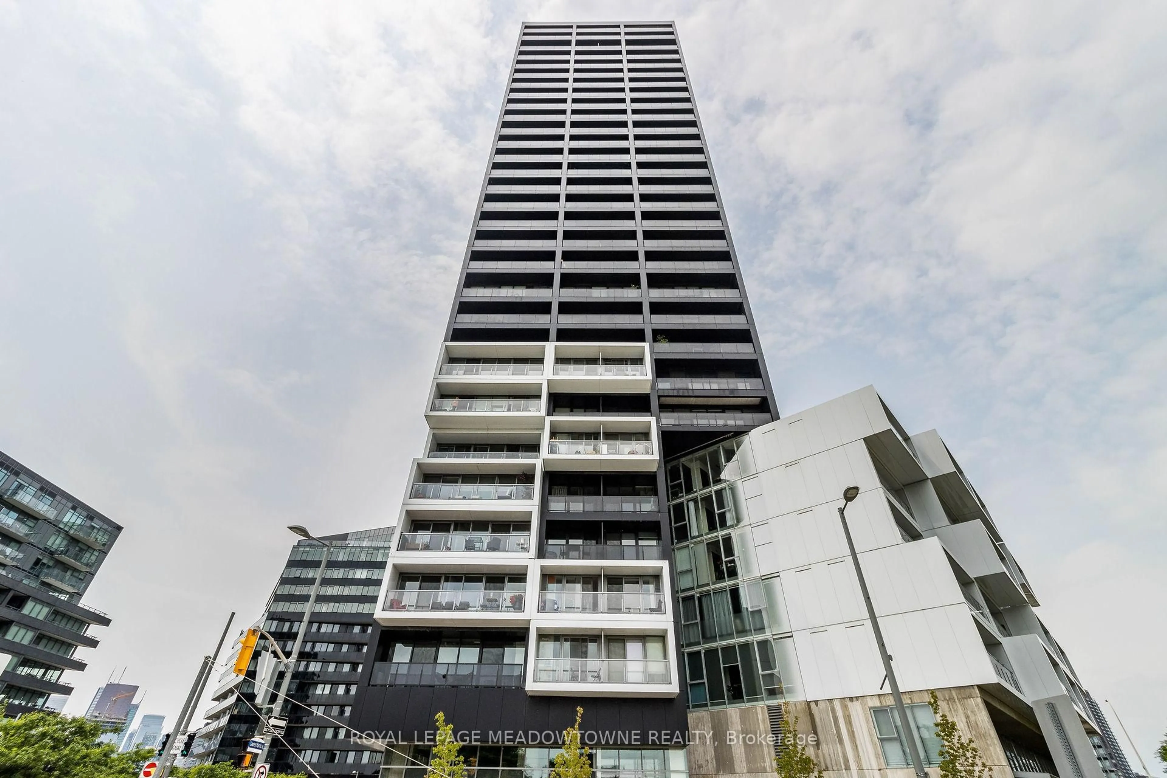 Unknown for 170 Bayview Ave #1902, Toronto Ontario M5A 0M4