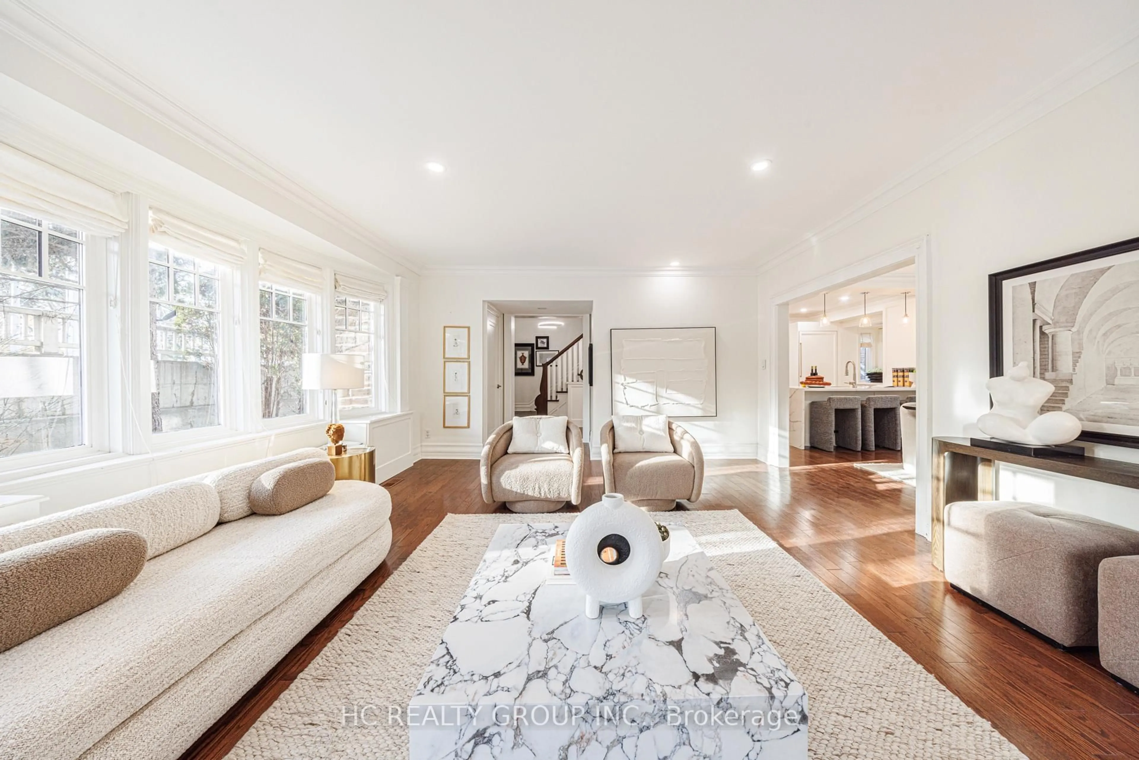 Living room with furniture, unknown for 39 Glengowan Rd, Toronto Ontario M4N 1G1