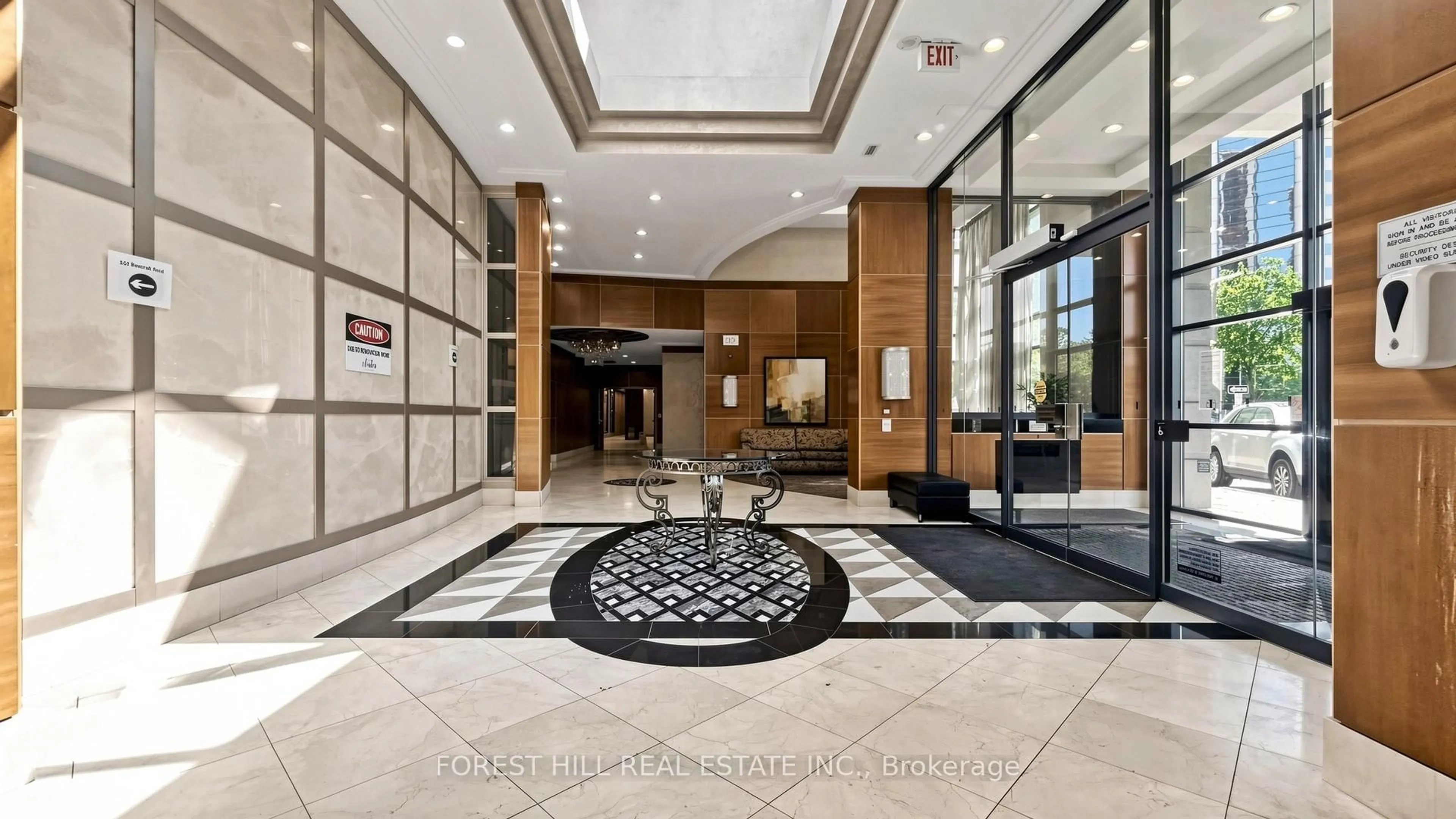 Lobby for 153 Beecroft Rd #703, Toronto Ontario M2N 7C5