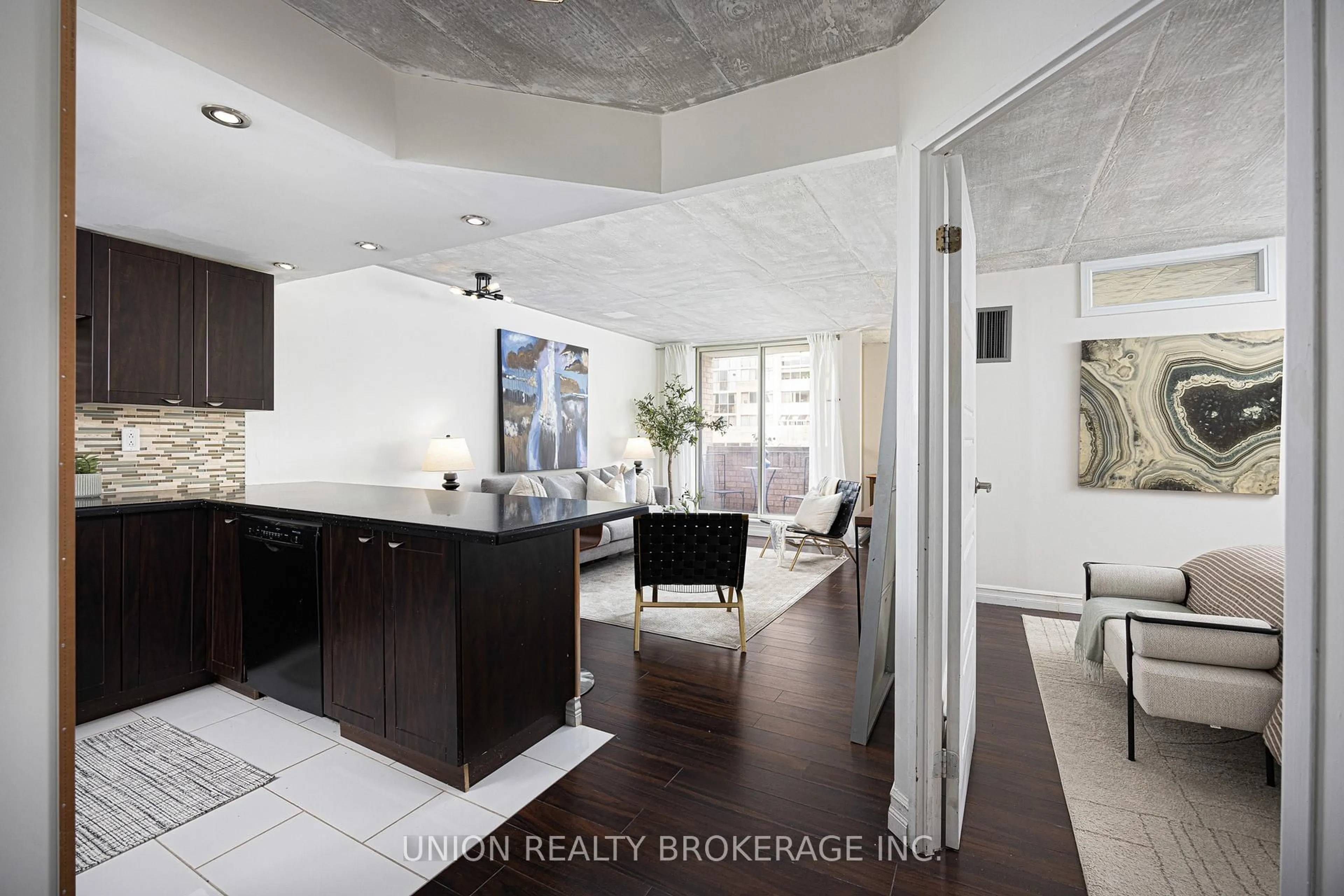 Unknown for 60 Homewood Ave #208, Toronto Ontario M4Y 2X4