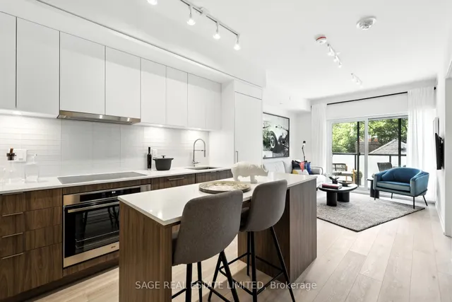 863 St Clair Ave #206, Toronto 2