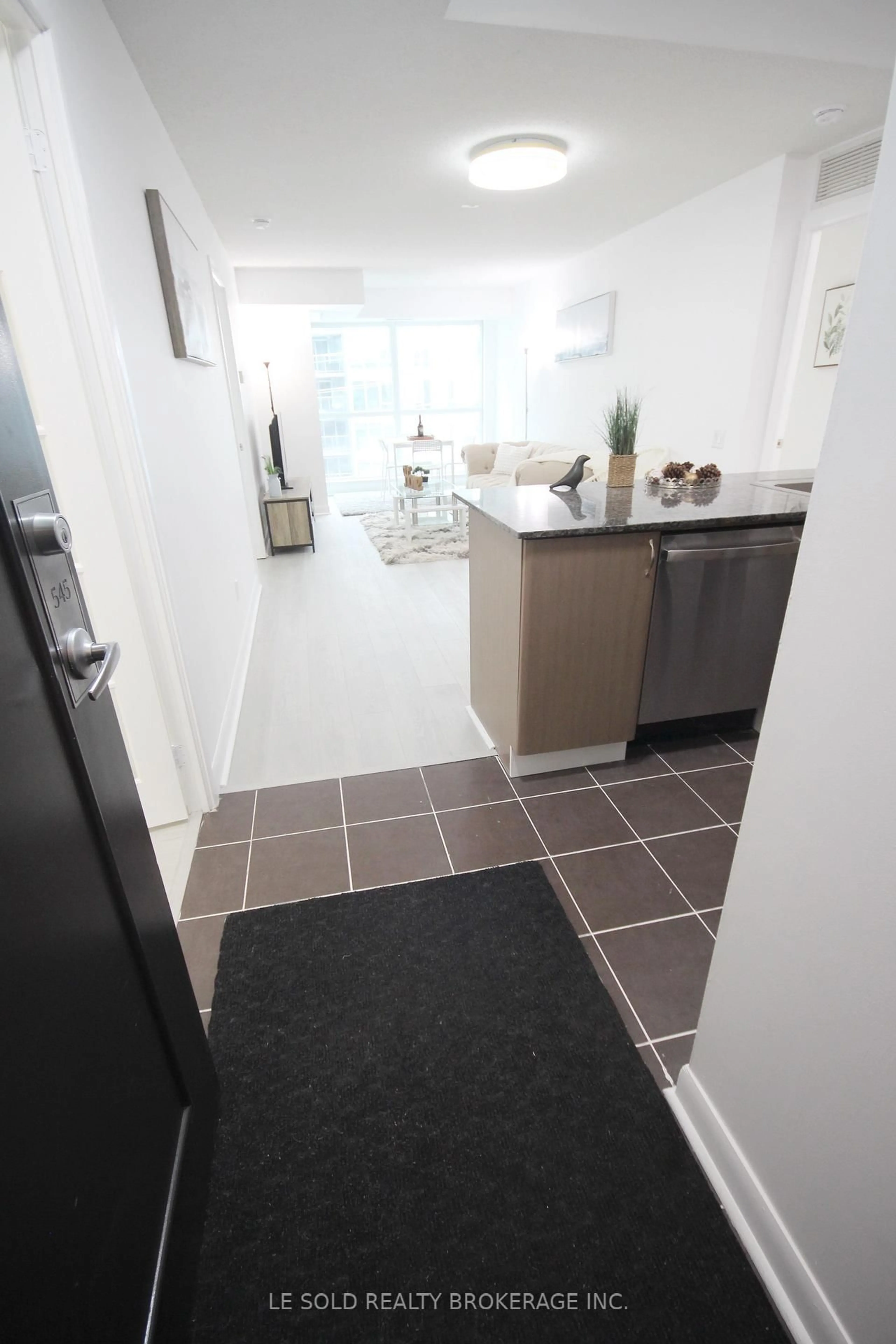 Standard kitchen, unknown for 525 Wilson Ave #545, Toronto Ontario M3H 0A7