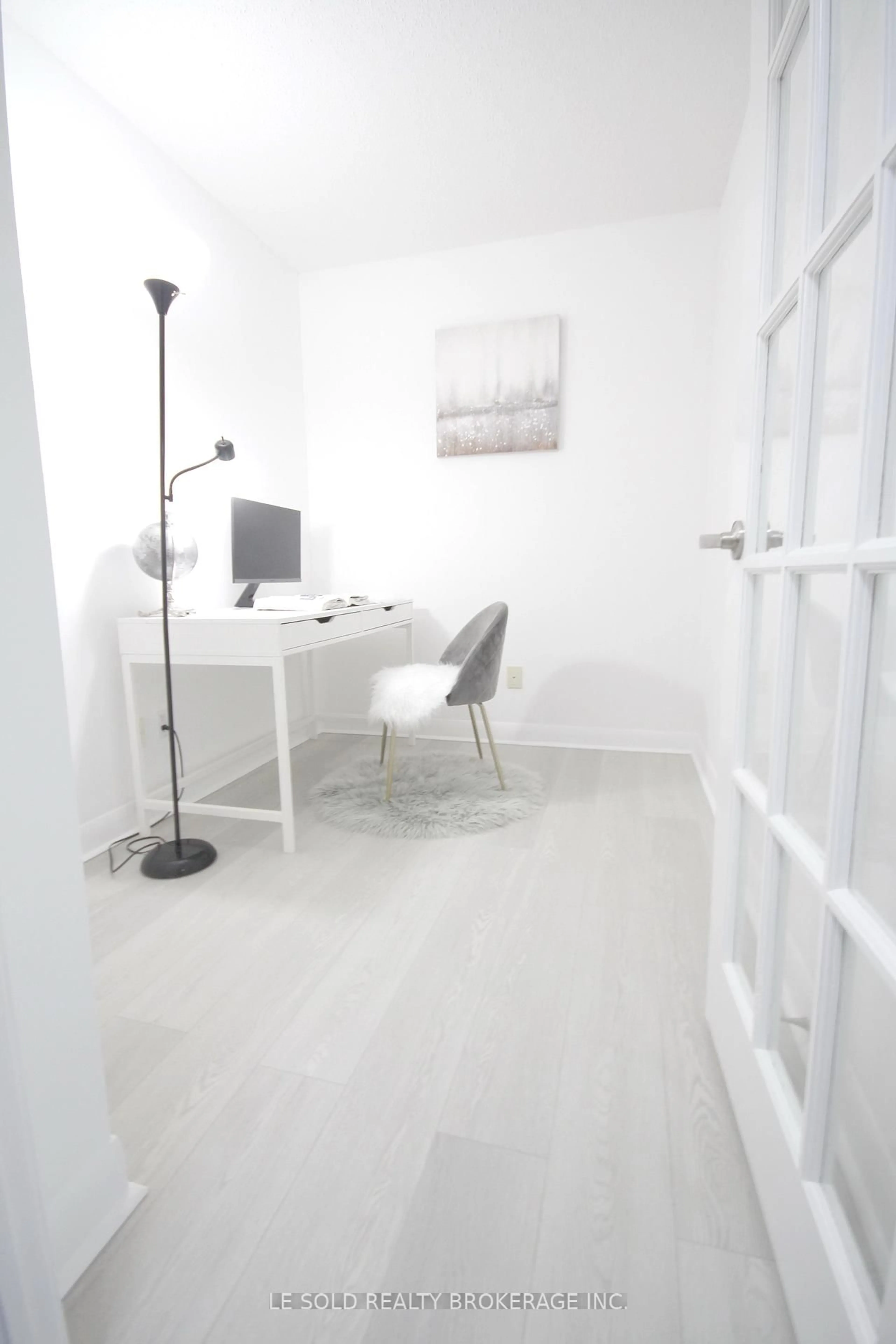 A pic of a room for 525 Wilson Ave #545, Toronto Ontario M3H 0A7