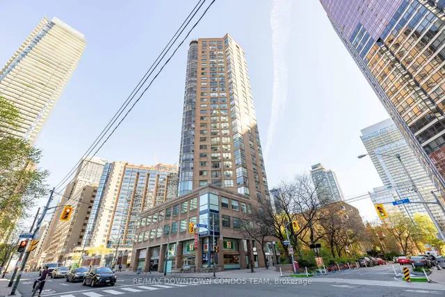 44 St Joseph St #506, Toronto 2