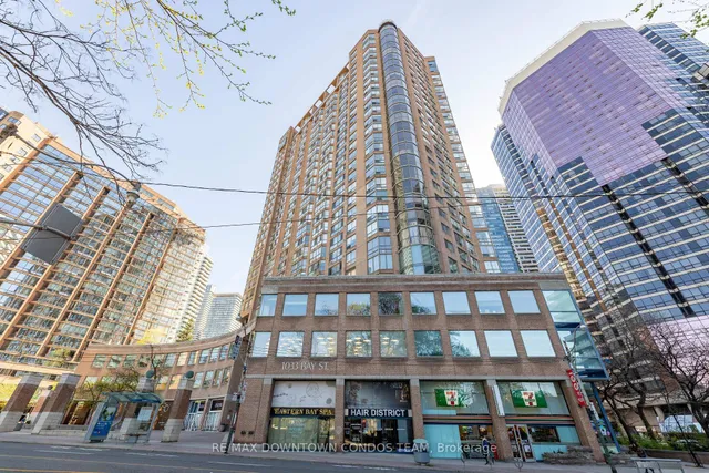 44 St Joseph St #506, Toronto 3