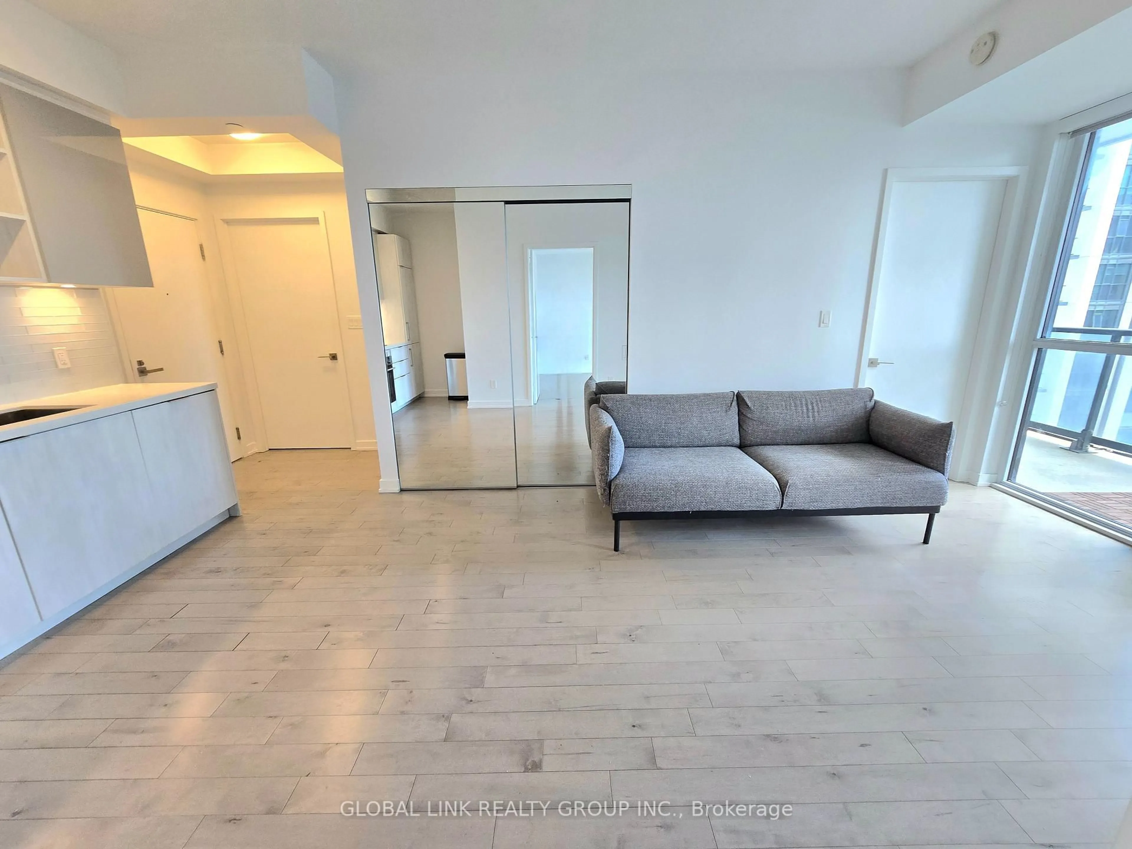 A pic of a room for 50 ORDNANCE St #1212, Toronto Ontario M6K 0C9