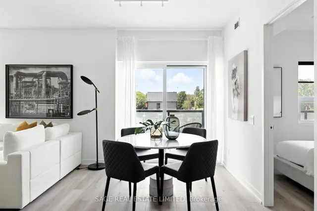 863 St Clair Ave #301, Toronto 5