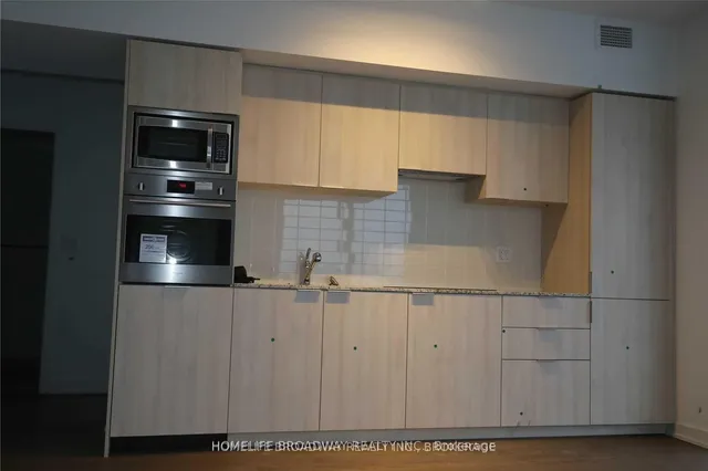 11 Wellesley St #5708, Toronto 2