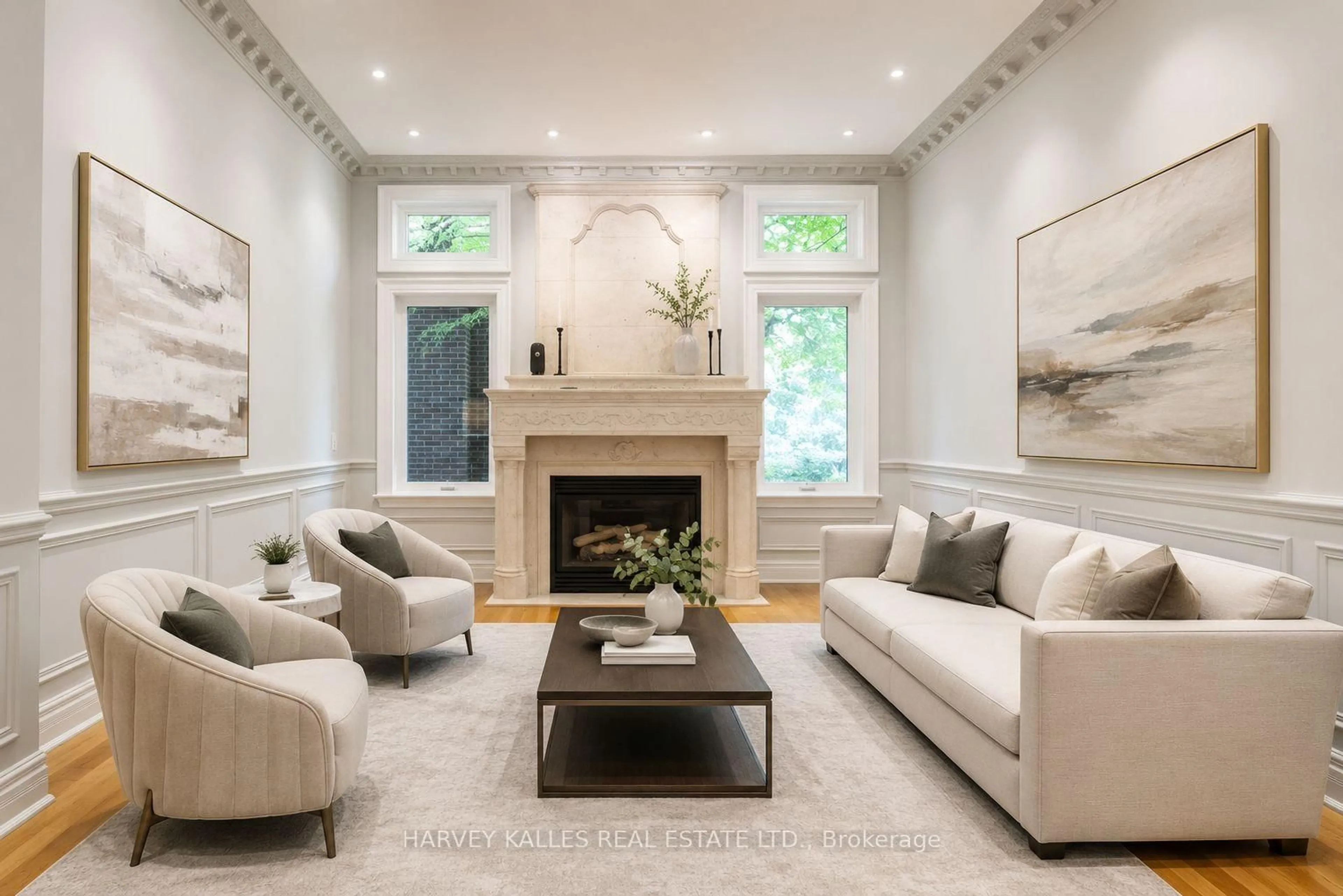 Living room with furniture, unknown for 1 Knightswood Rd, Toronto Ontario M4N 2G9