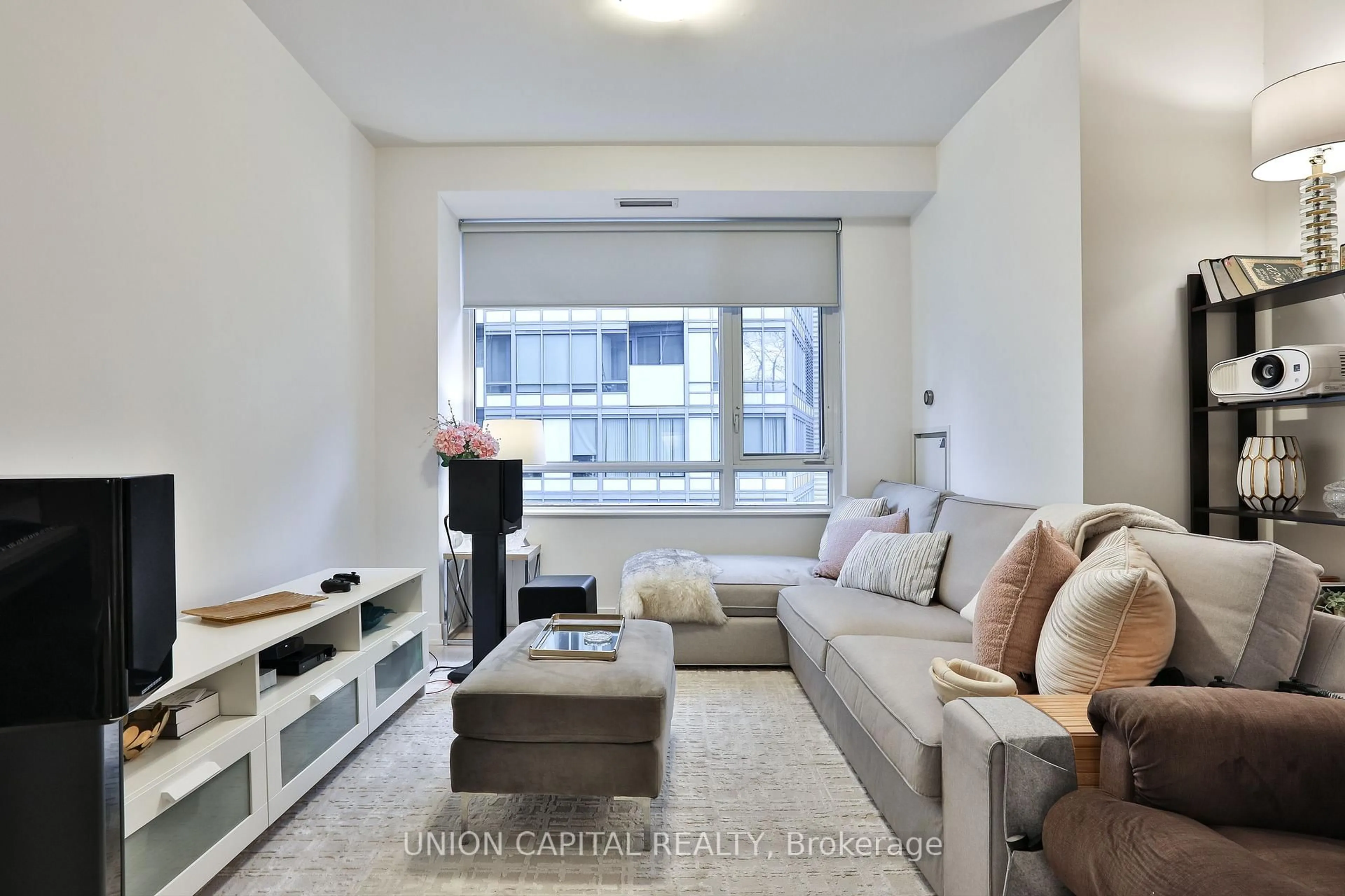 Living room with furniture, unknown for 1 The Esplanade #404, Toronto Ontario M5E 0A8