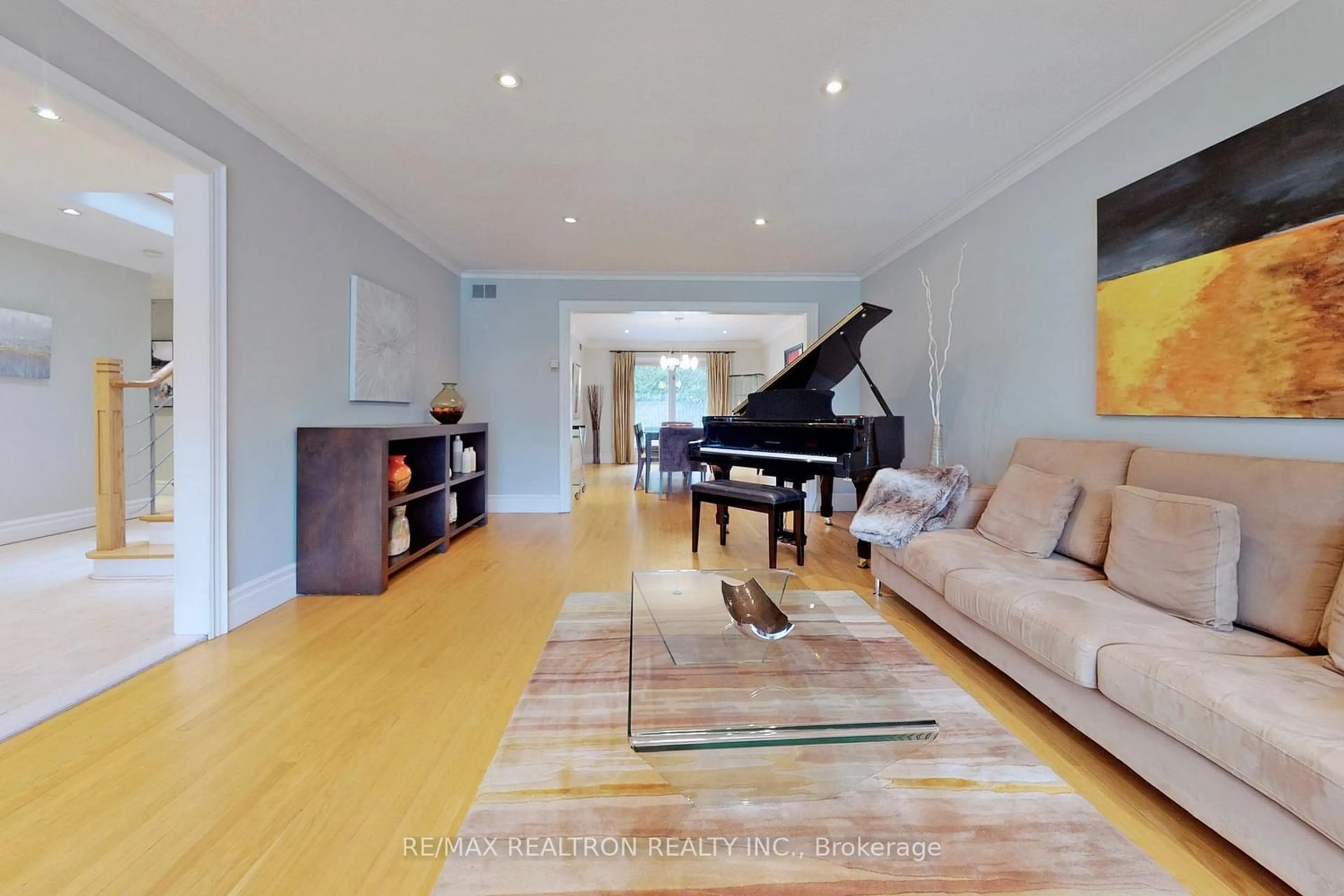 Unknown for 38 Apollo Dr, Toronto Ontario M3B 2G8