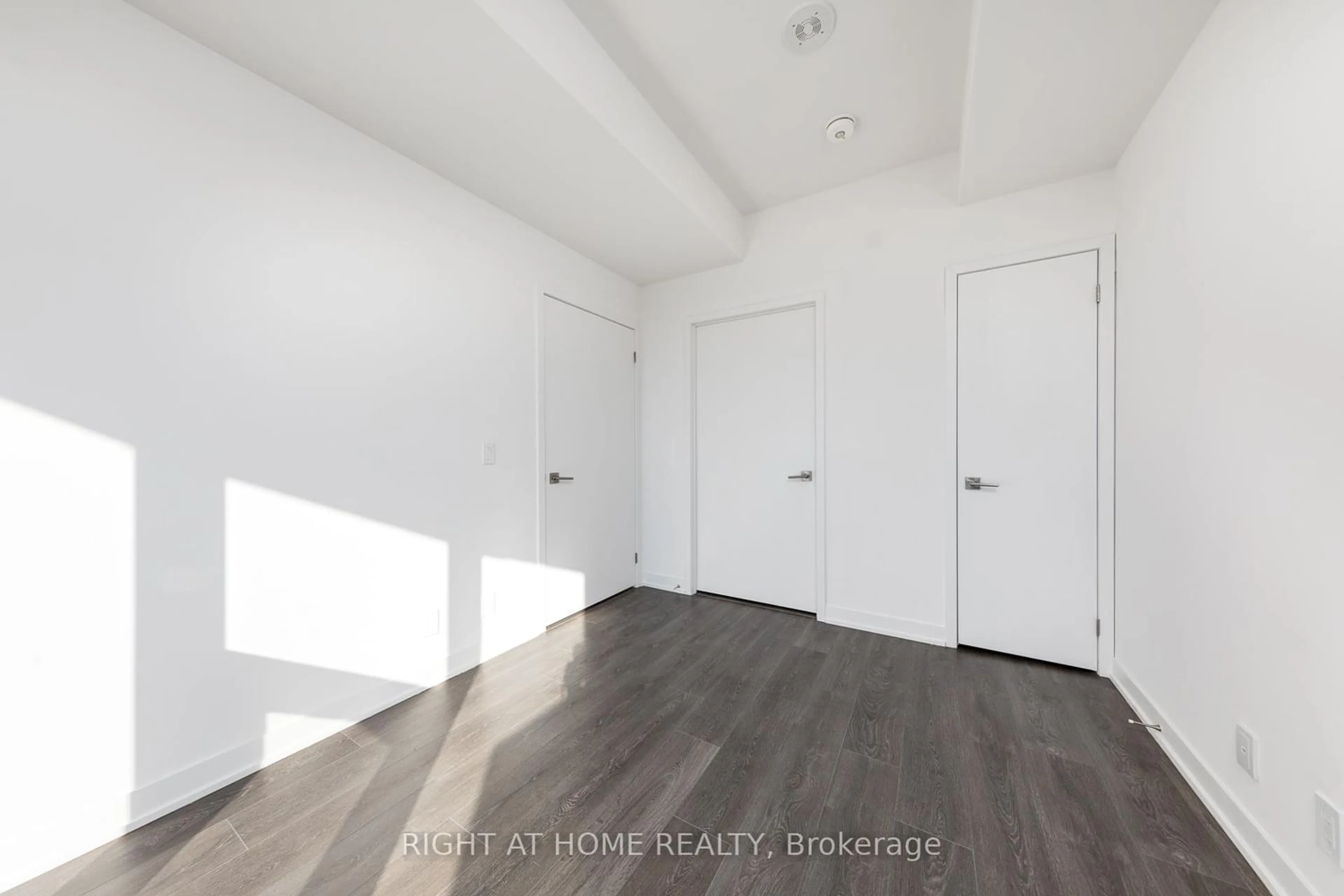 Unknown for 15 Holmes Ave #2503, Toronto Ontario M2N 0L4