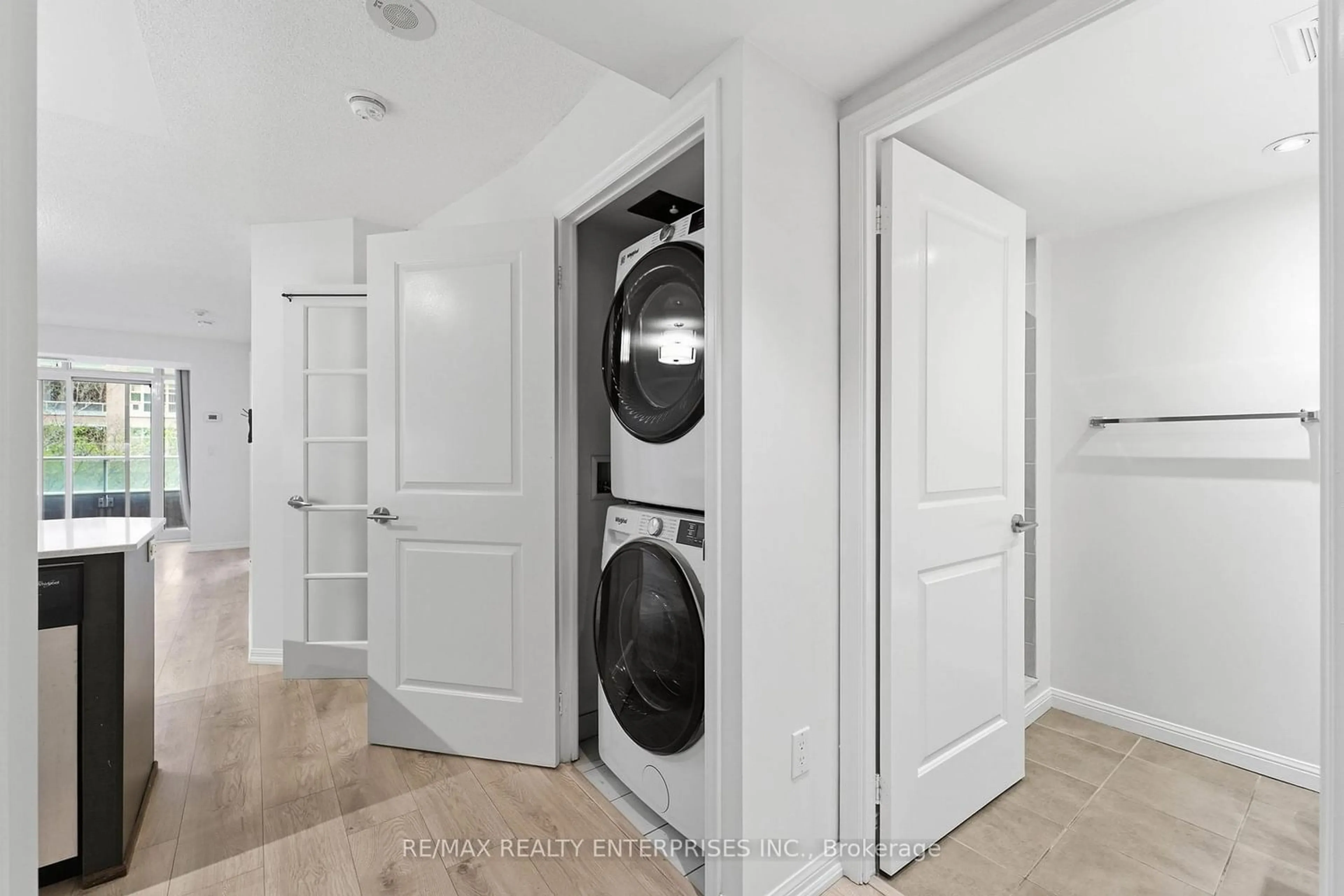 Unknown for 85 East Liberty St #408, Toronto Ontario M6K 3R4