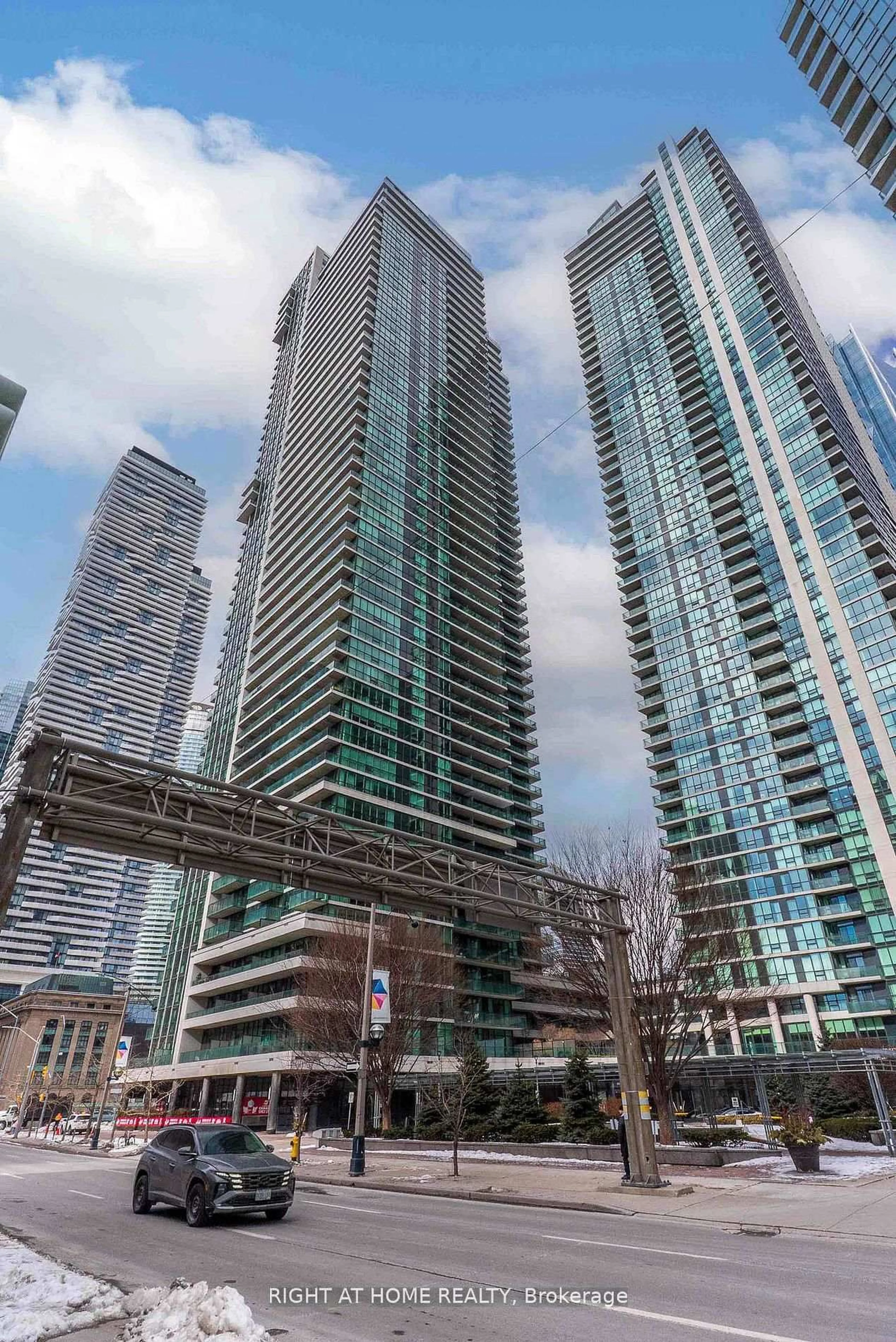 Unknown for 33 Bay St #603, Toronto Ontario M5J 2Z3