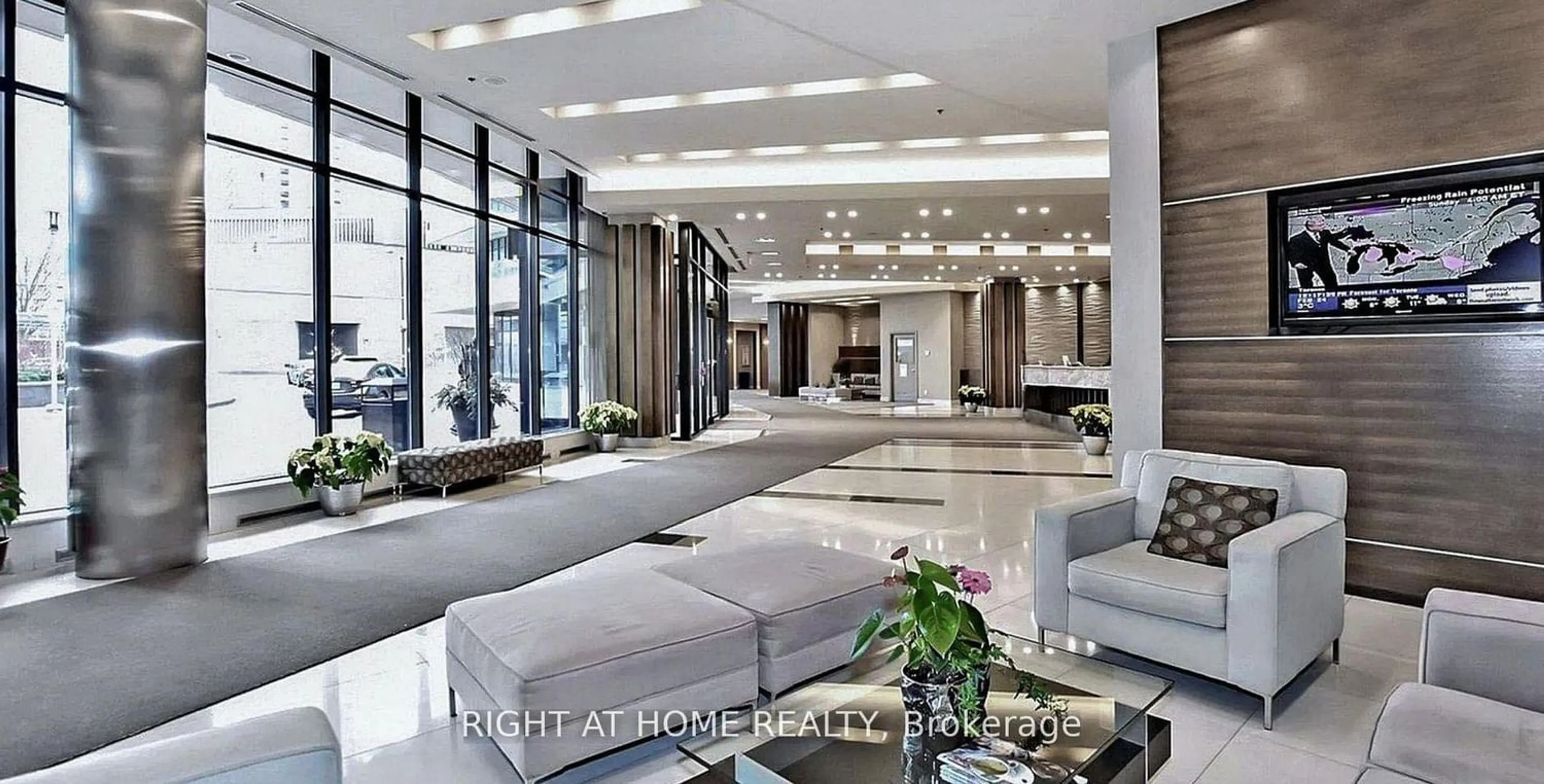 Lobby for 33 Bay St #603, Toronto Ontario M5J 2Z3