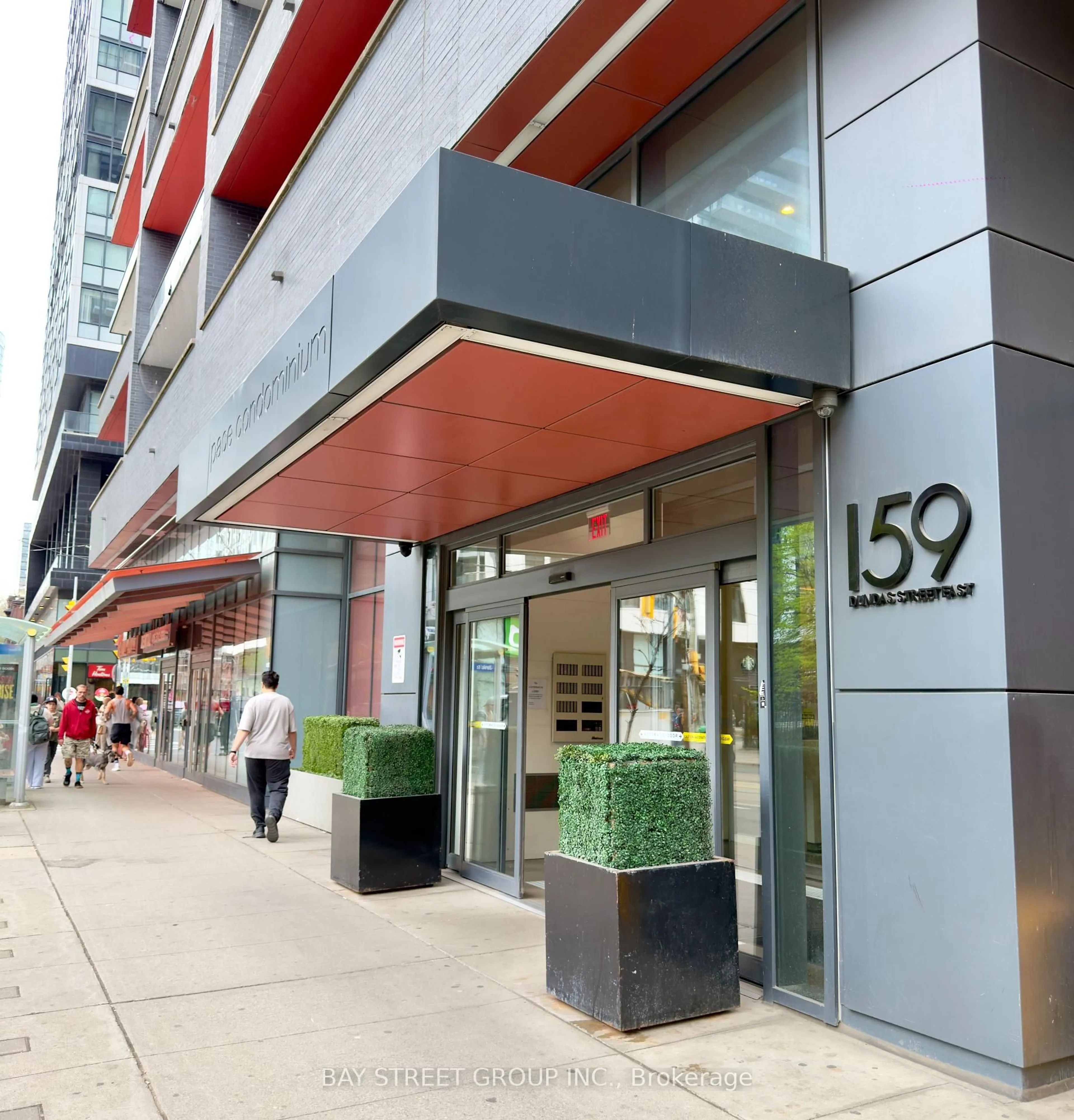 Indoor foyer for 159 Dundas St #1503, Toronto Ontario M5B 0A9