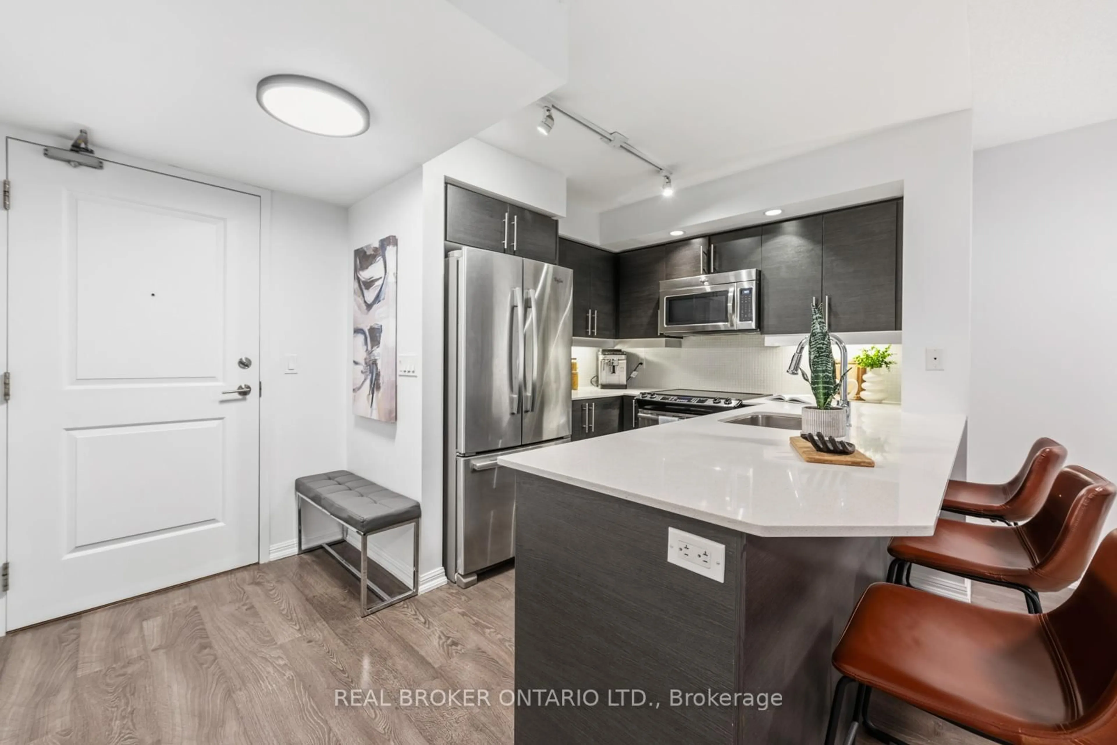 Unknown for 75 East Liberty St #810, Toronto Ontario M6K 3R3