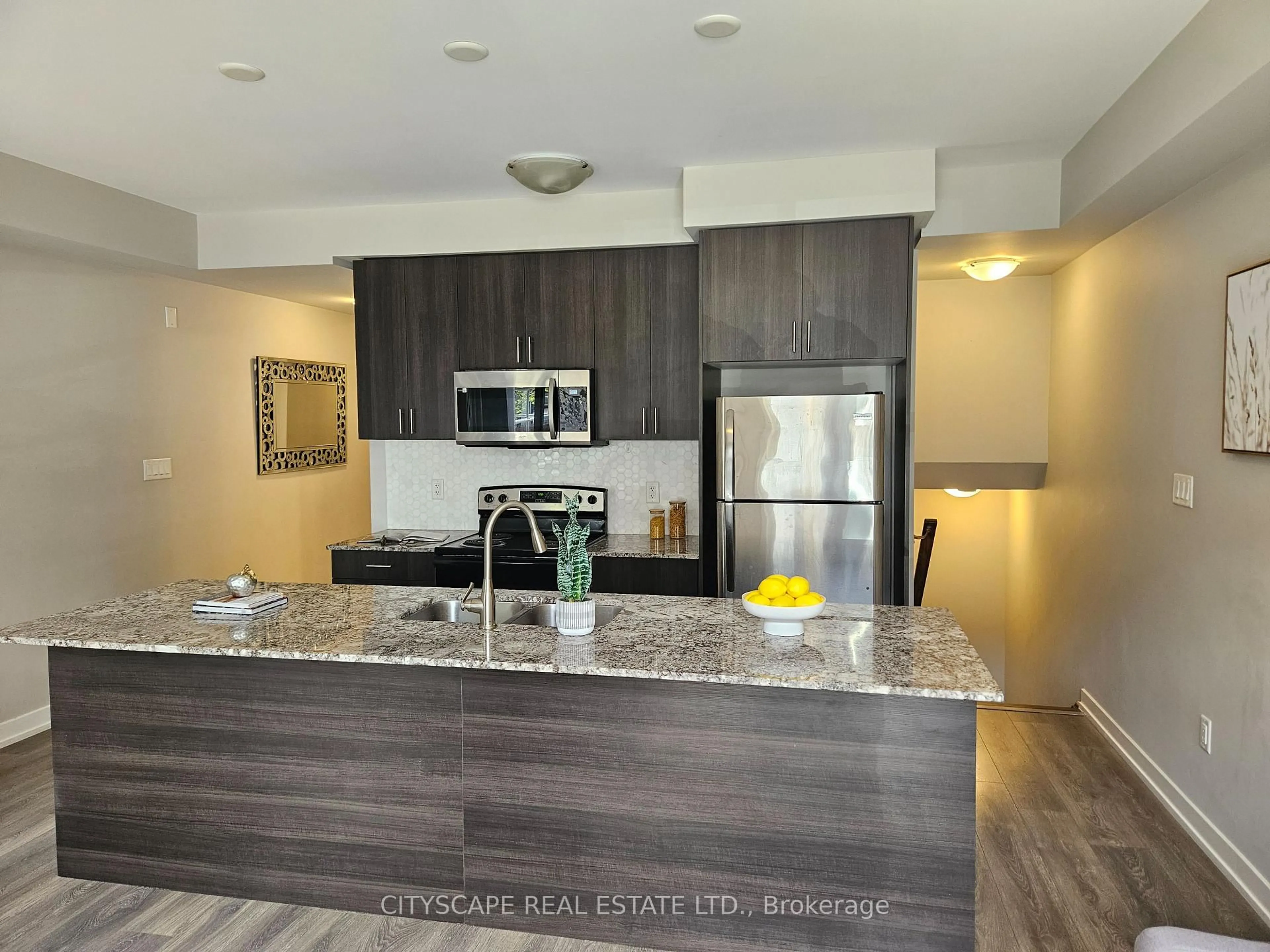 Open concept kitchen, unknown for 31 Florence St #9, Toronto Ontario M6K 1P4
