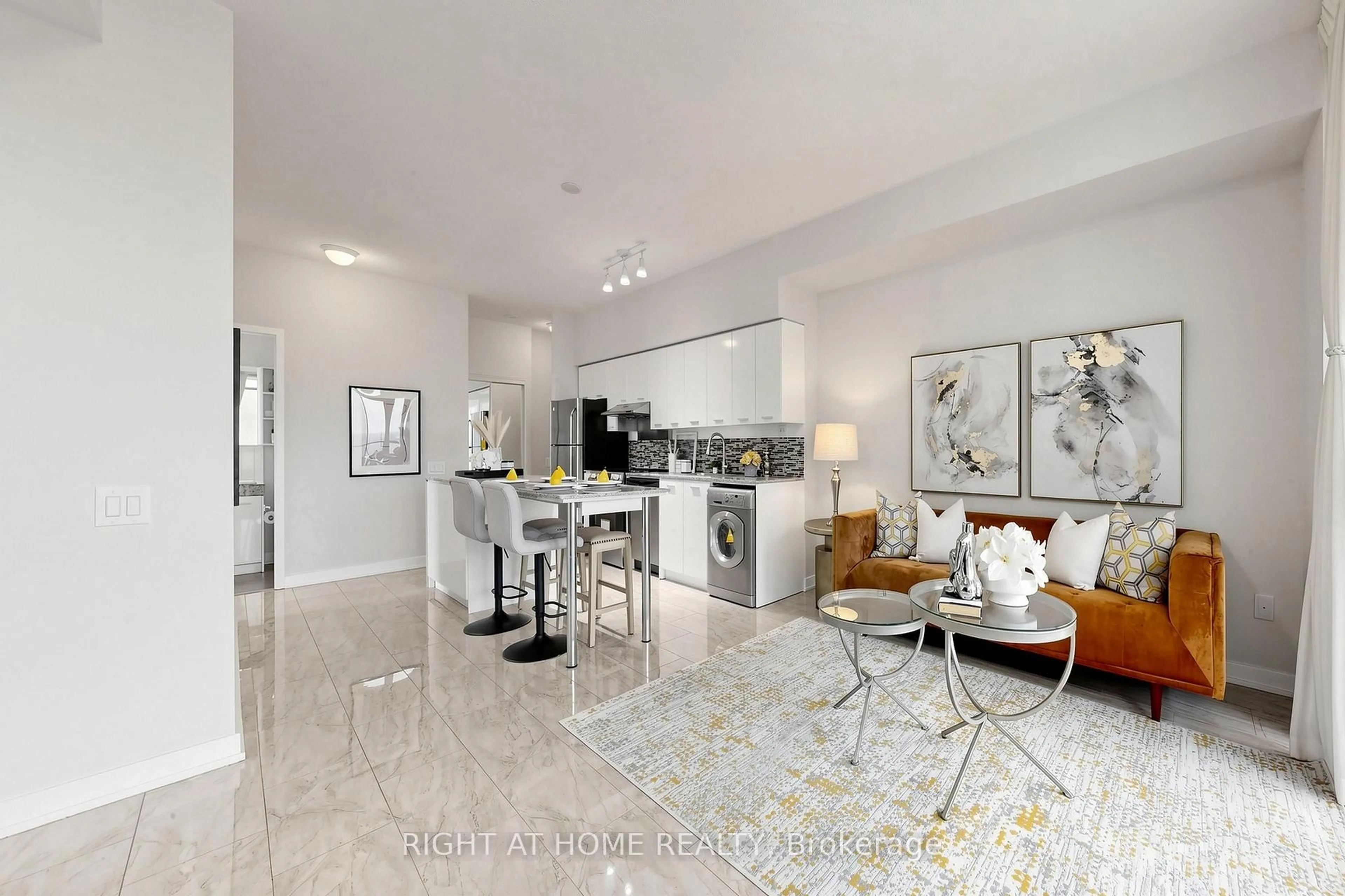 Open concept kitchen, ceramic/tile floor for 29 Singer Crt #2809, Toronto Ontario M2K 0B3