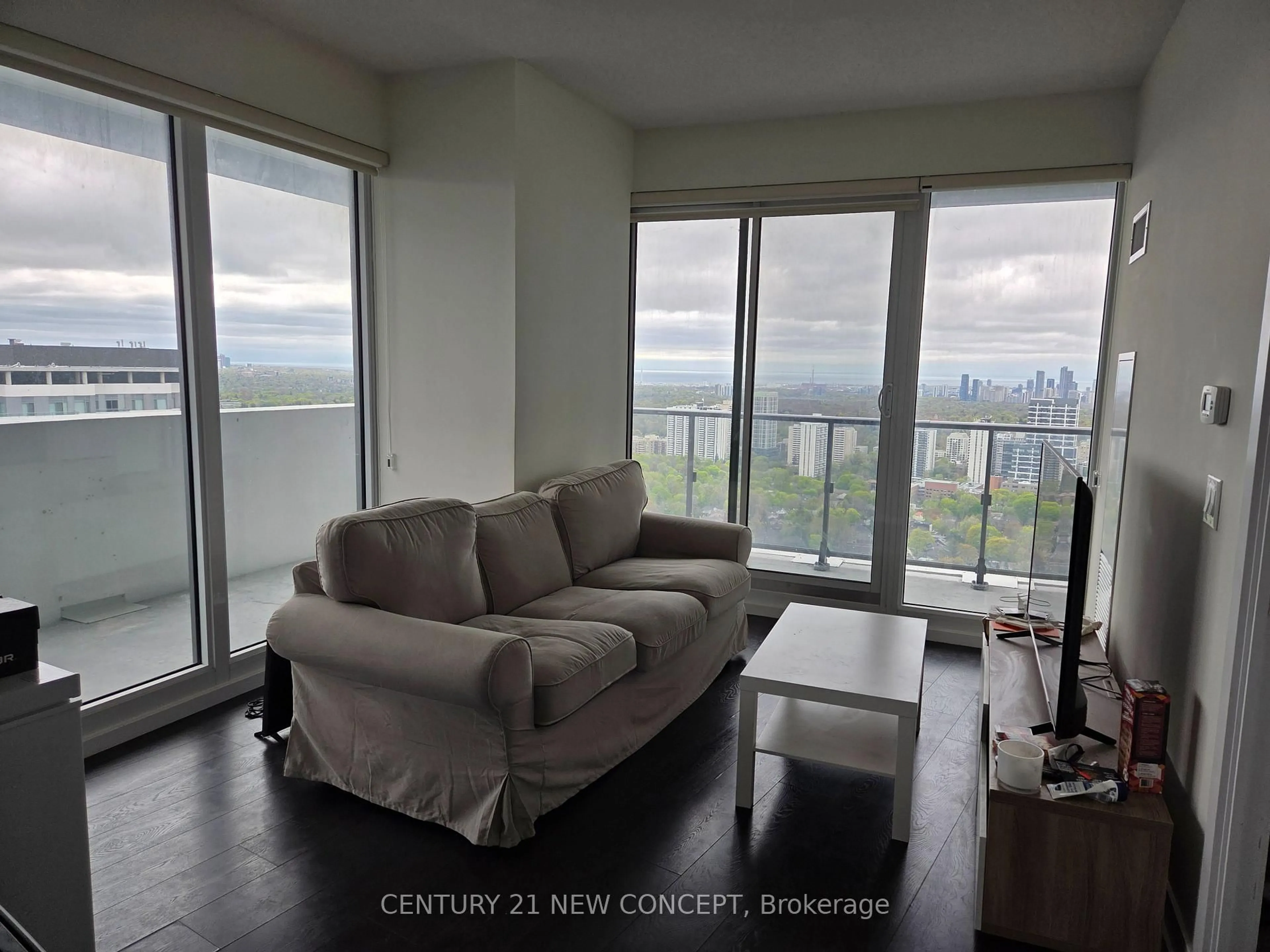 Living room with furniture, unknown for 2221 Yonge St #3603, Toronto Ontario M4S 2B4