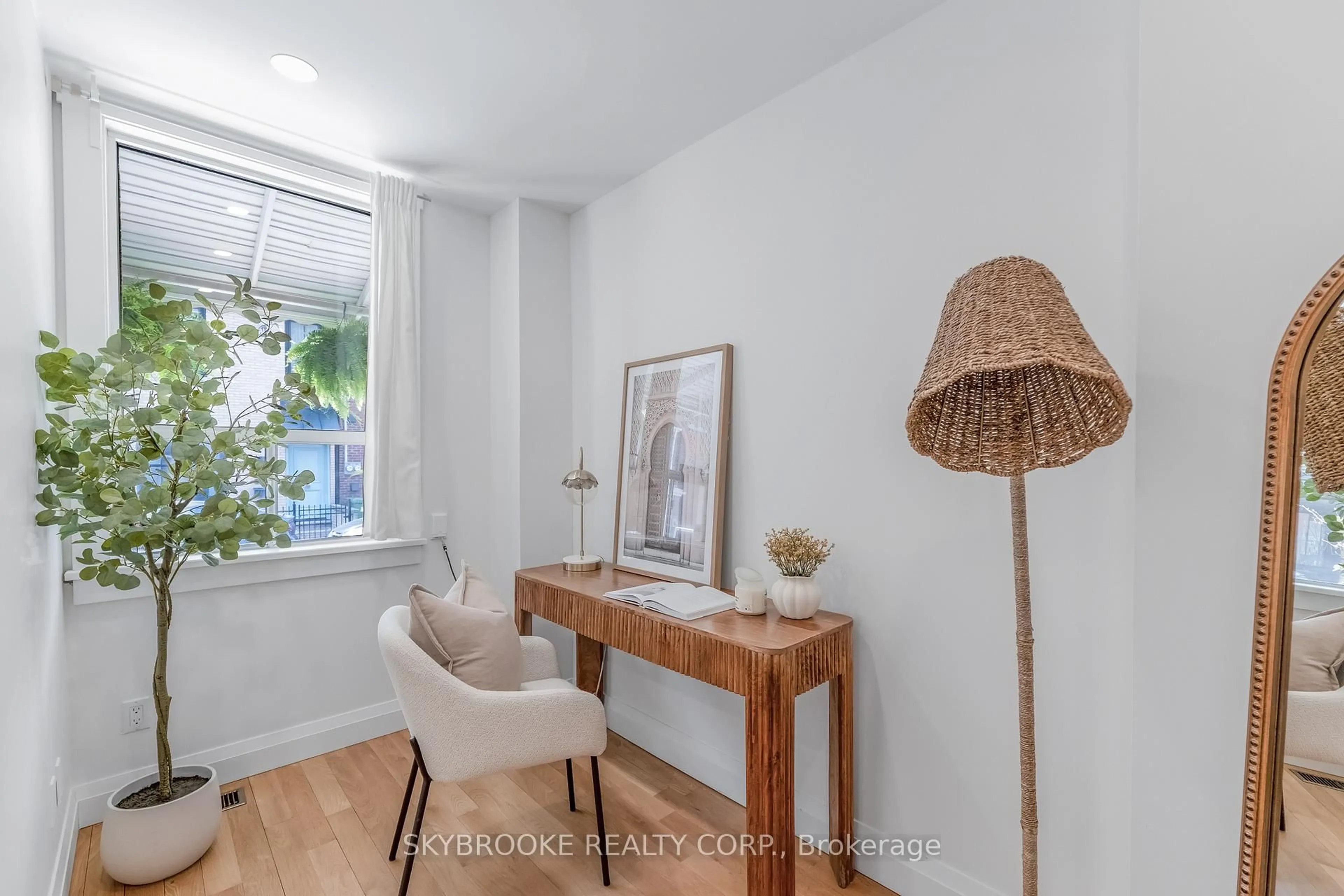 A pic of a room for 14 Whitaker Ave, Toronto Ontario M6J 1A1