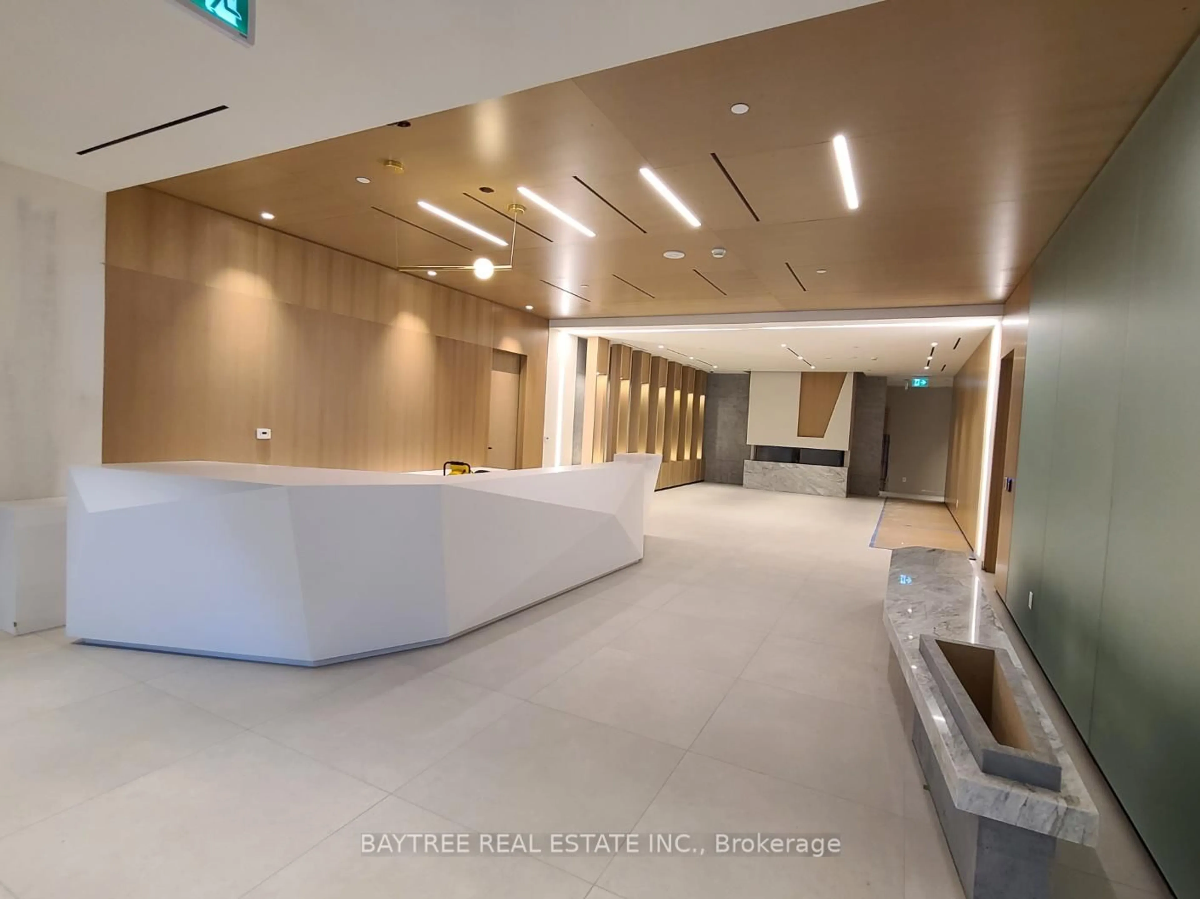 Indoor foyer for 5 Defries St #403, Toronto Ontario M5A 0W7