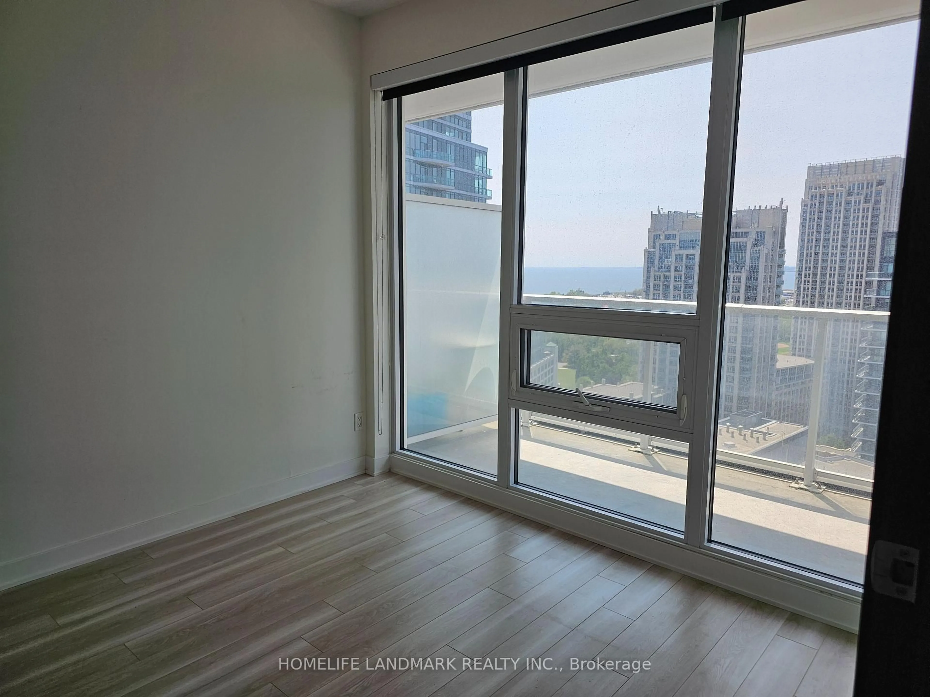 A pic of a room for 19 Bathurst St #2901, Toronto Ontario M5V 0N2