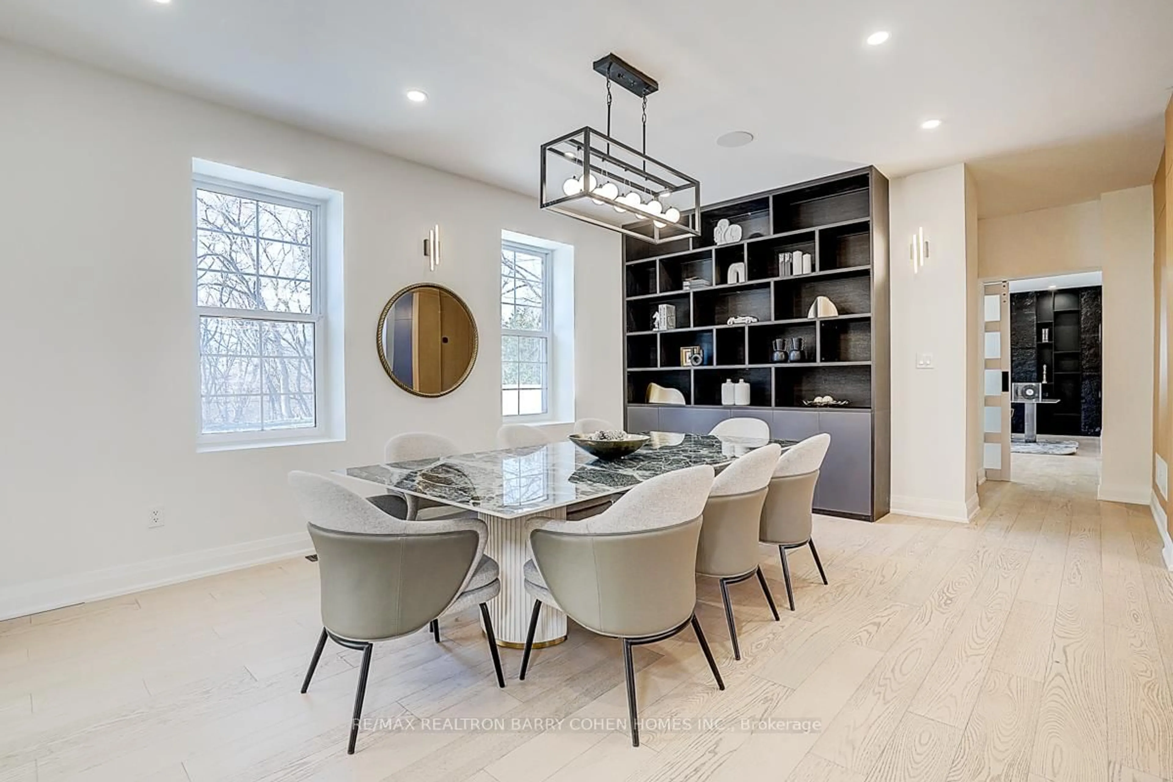Dining room, unknown for 324 Old Yonge St, Toronto Ontario M2P 1R4