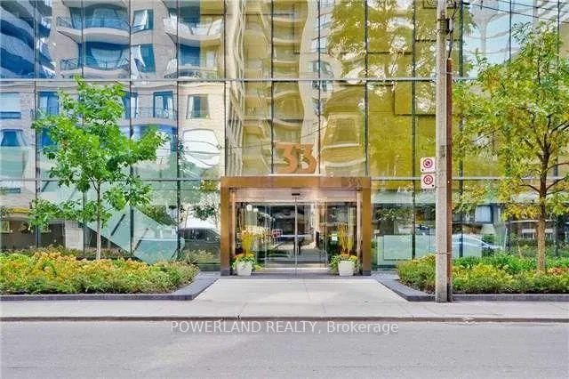 33 Charles St #2601, Toronto 2
