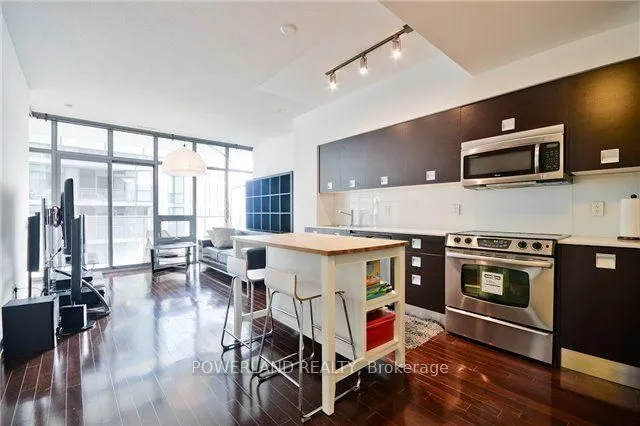 33 Charles St #2601, Toronto 5