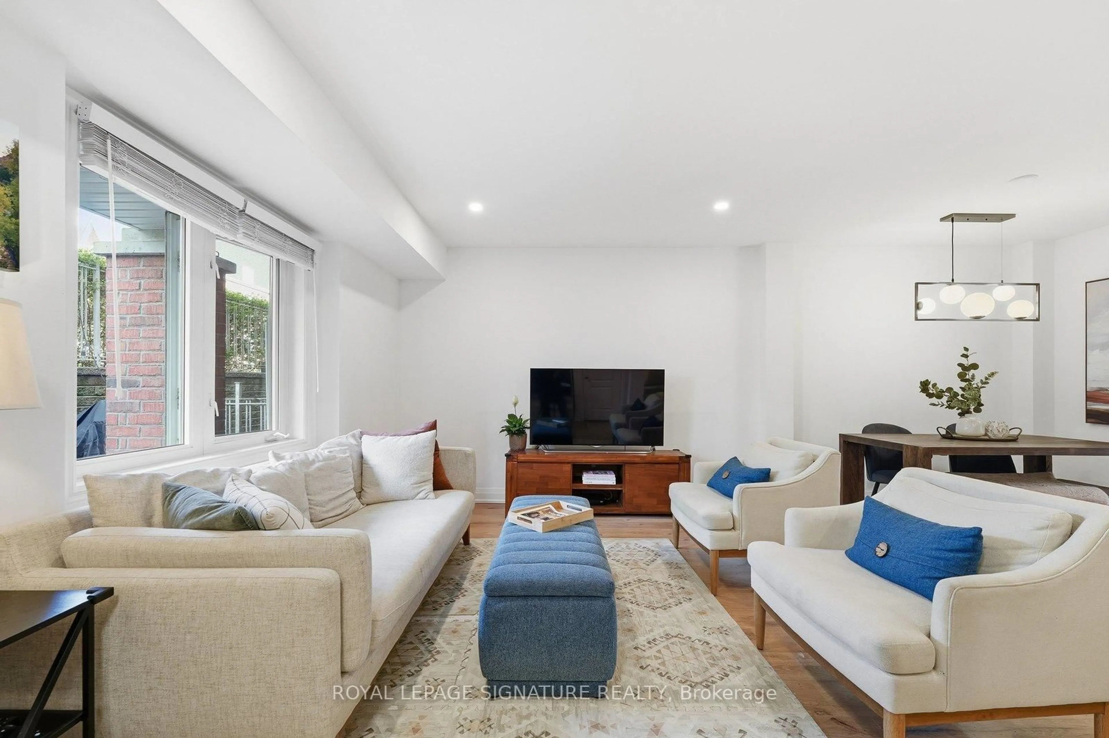 Living room with furniture, unknown for 39 Sudbury St #3901, Toronto Ontario M6J 3W6