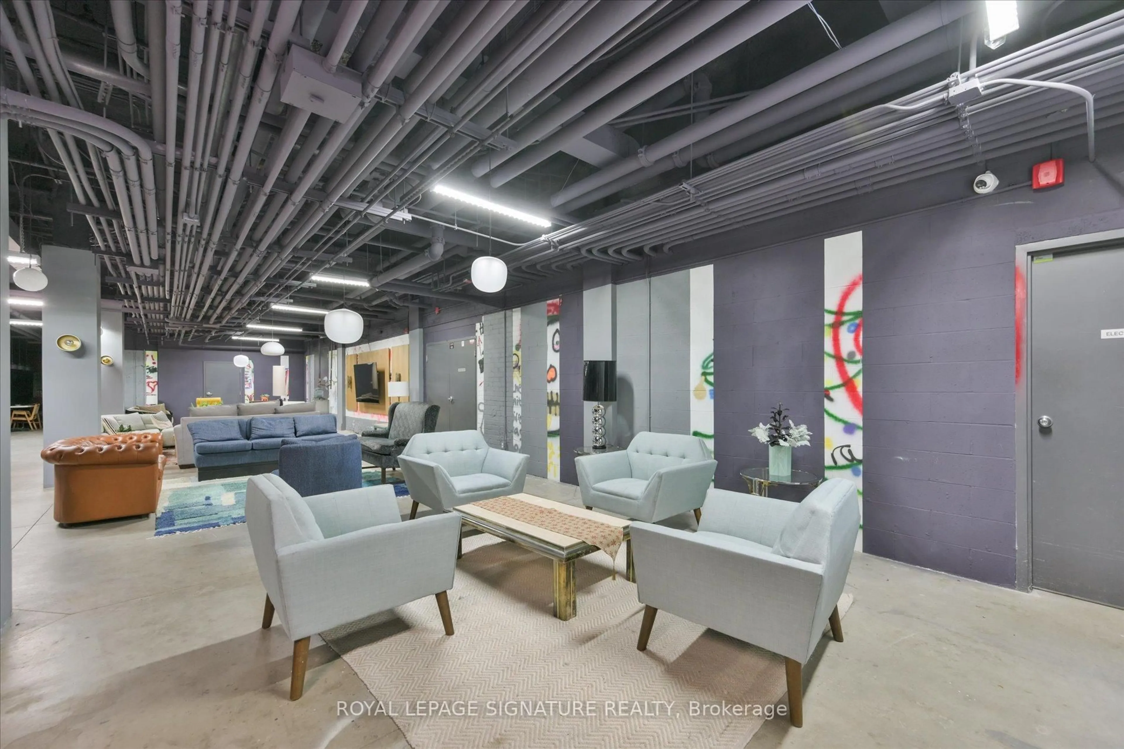 Unknown for 43 Hanna Ave #618, Toronto Ontario M6K 1X1