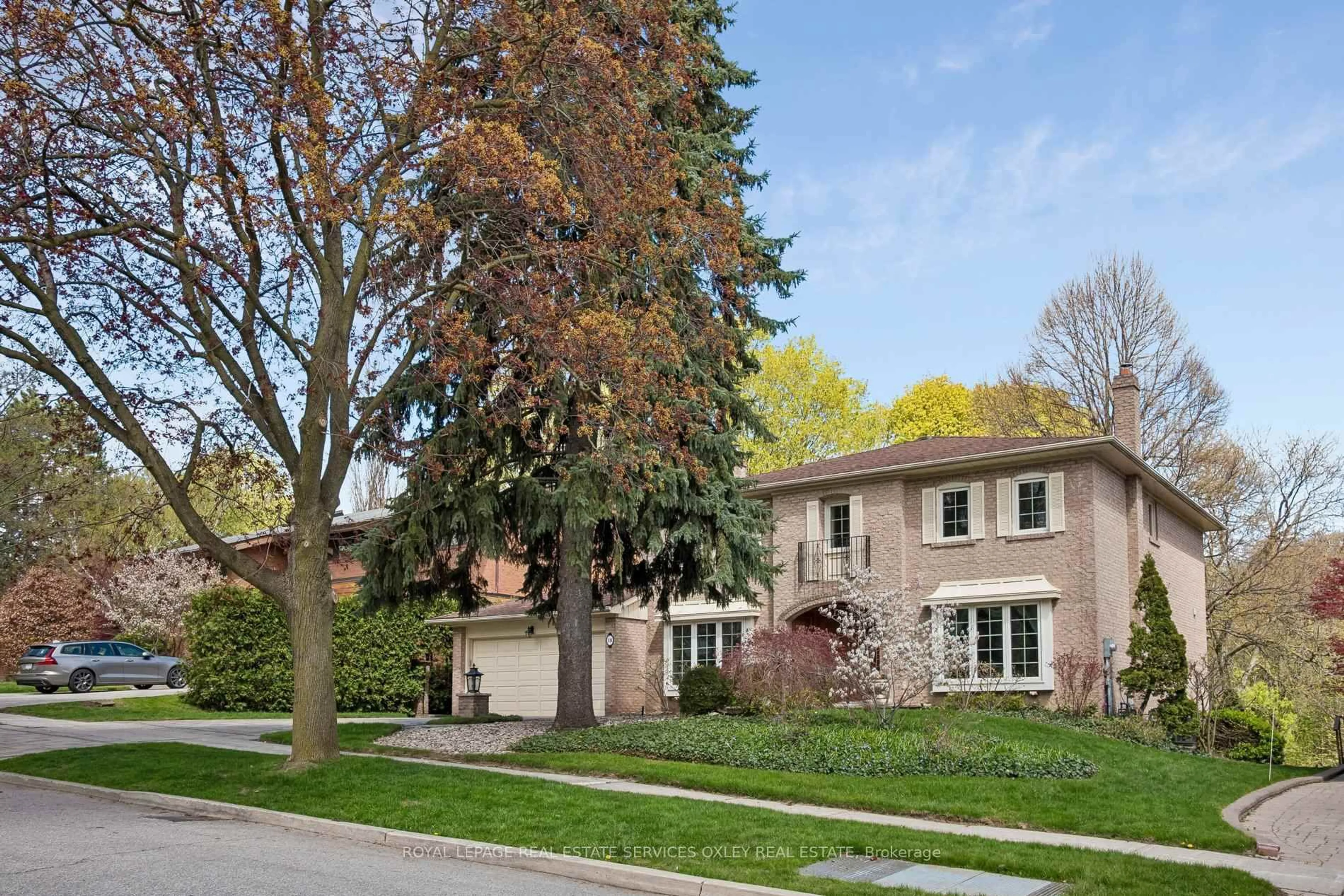 Home with brick exterior material, street for 18 Swansdown Dr, Toronto Ontario M2L 2N1