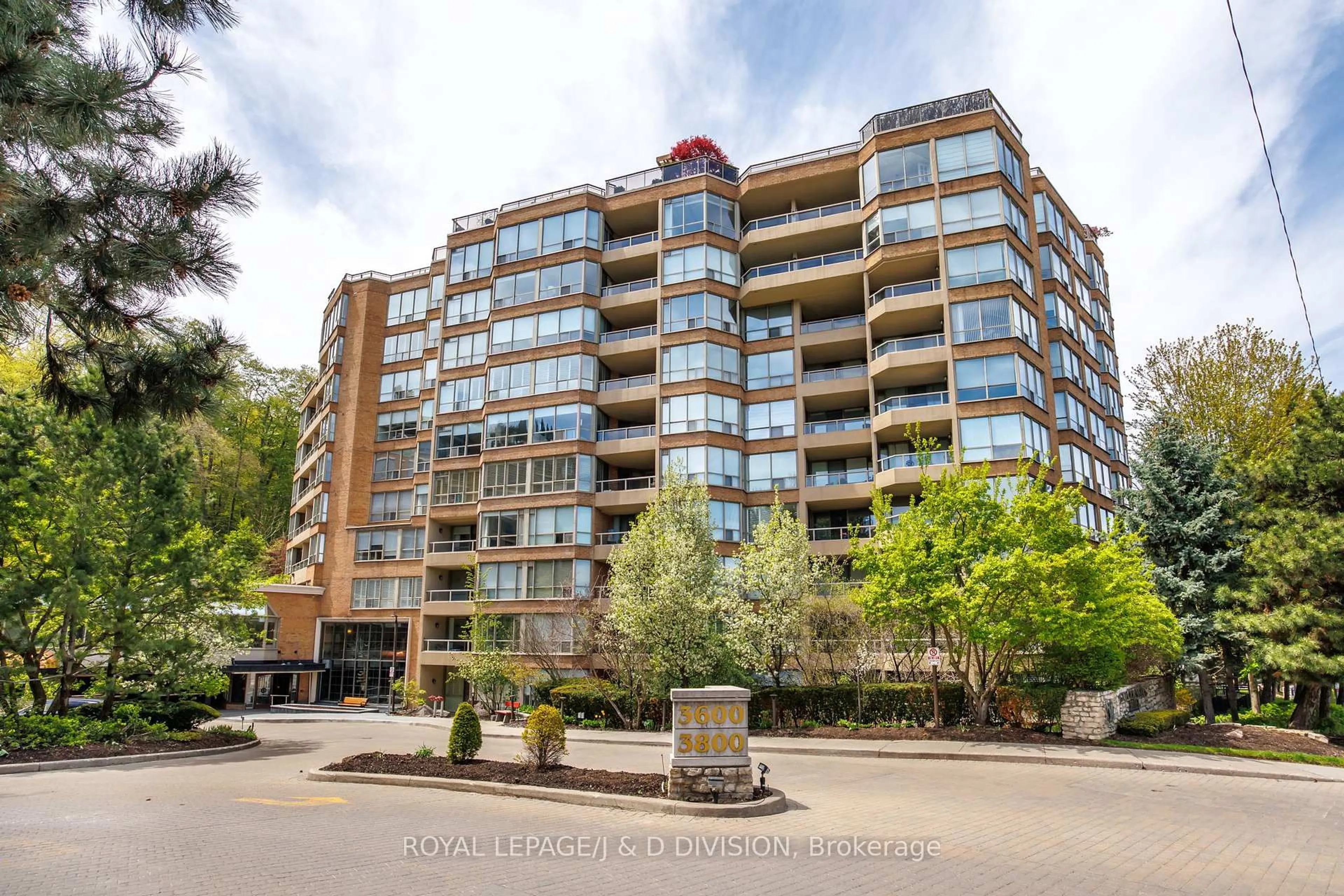 Unknown for 3800 Yonge St #302, Toronto Ontario M4N 3P7