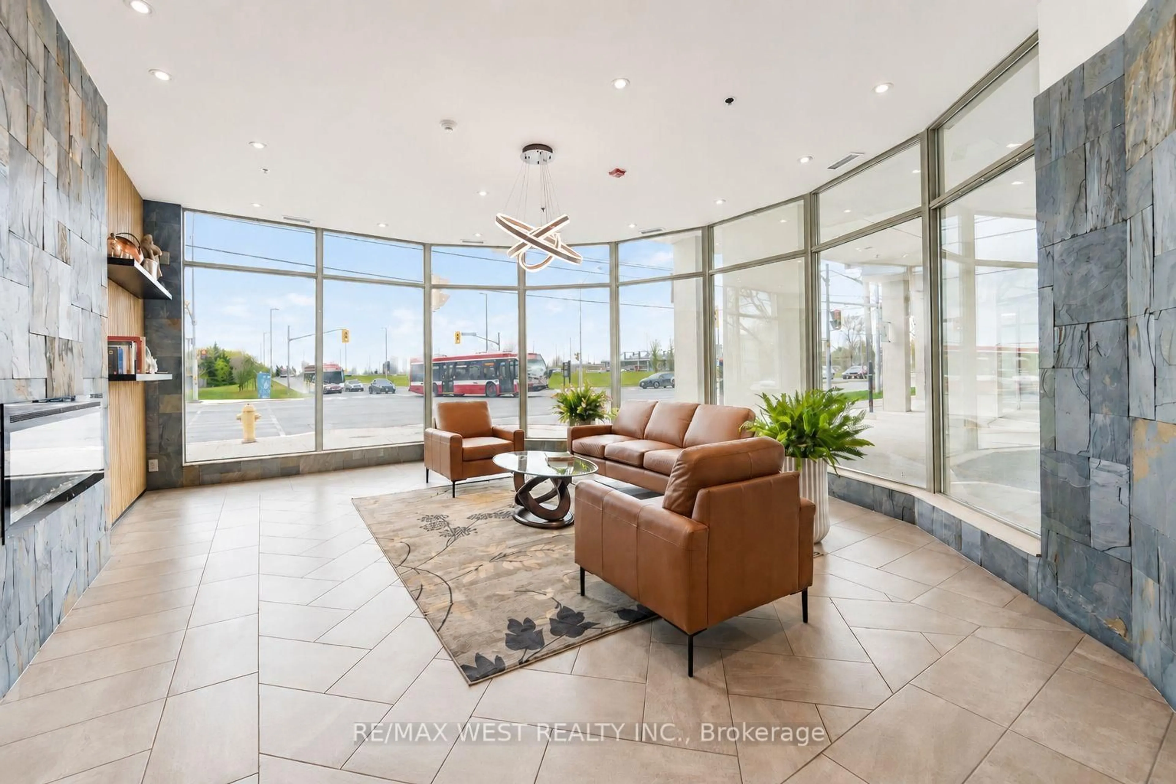 Unknown for 1030 Sheppard Ave #208, Toronto Ontario M3H 6C1
