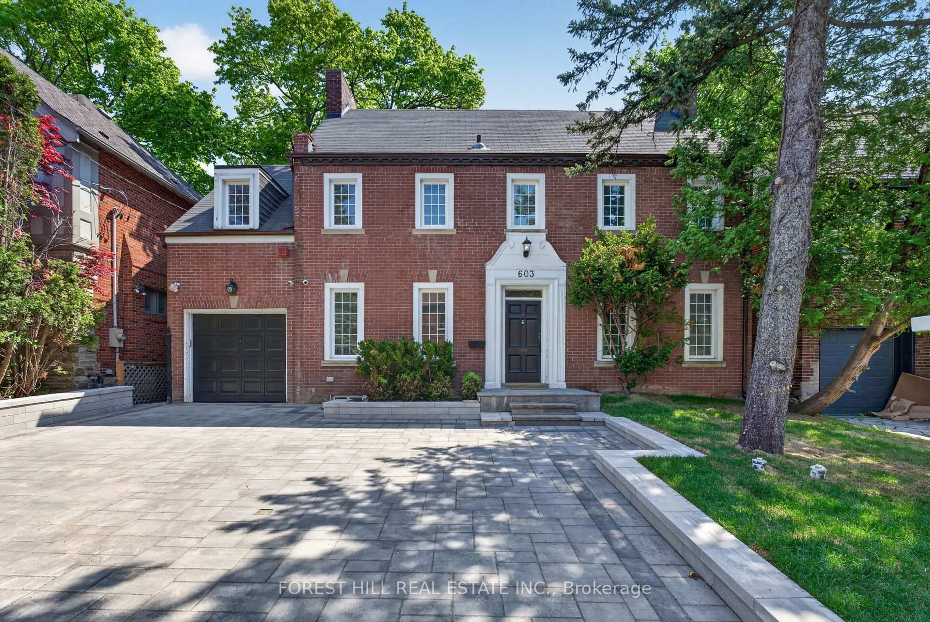 Home with brick exterior material, street for 603 Spadina Rd, Toronto Ontario M5P 2X1