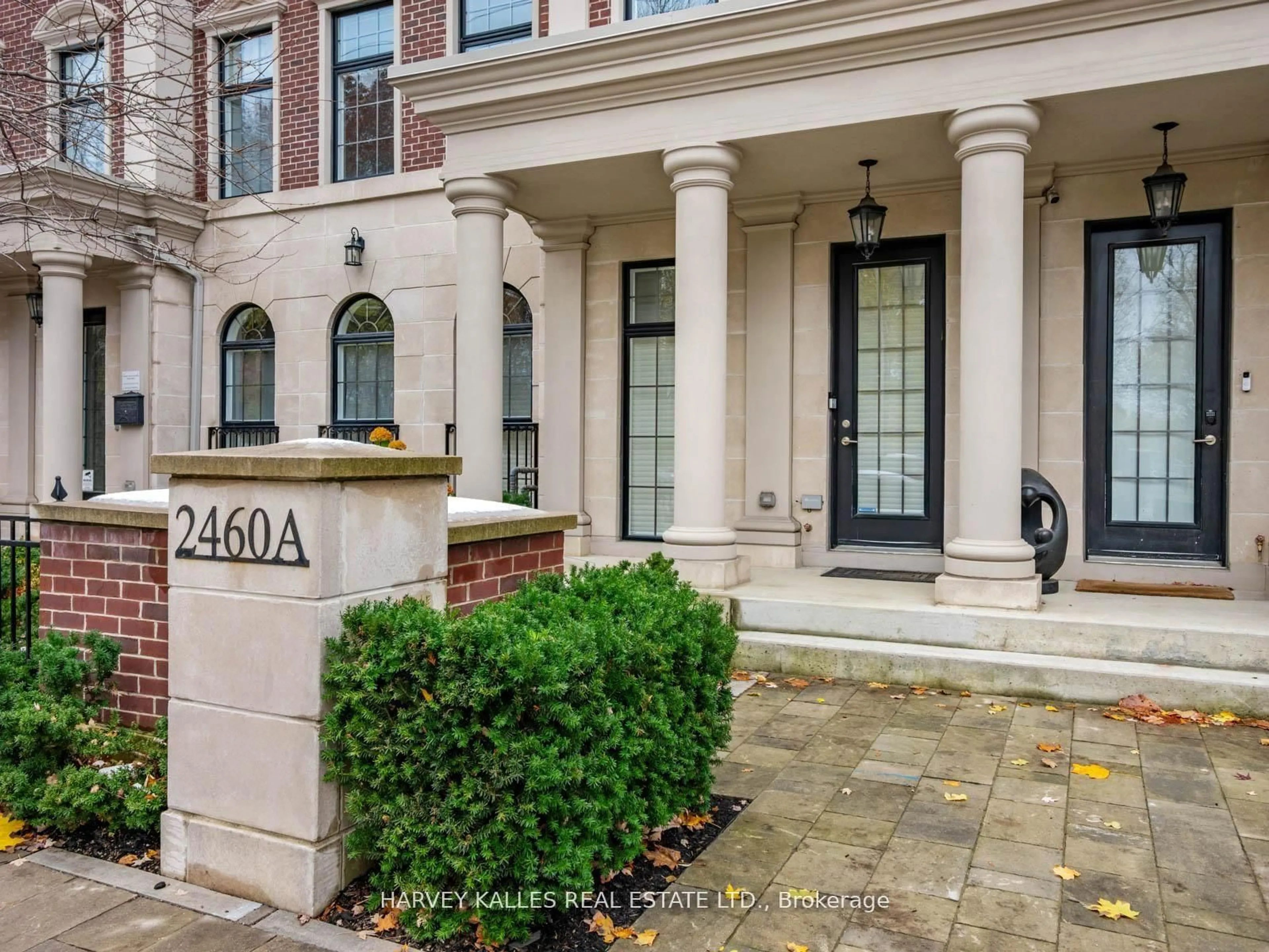 Unknown for 2460A Bayview Ave, Toronto Ontario M2L 0A3