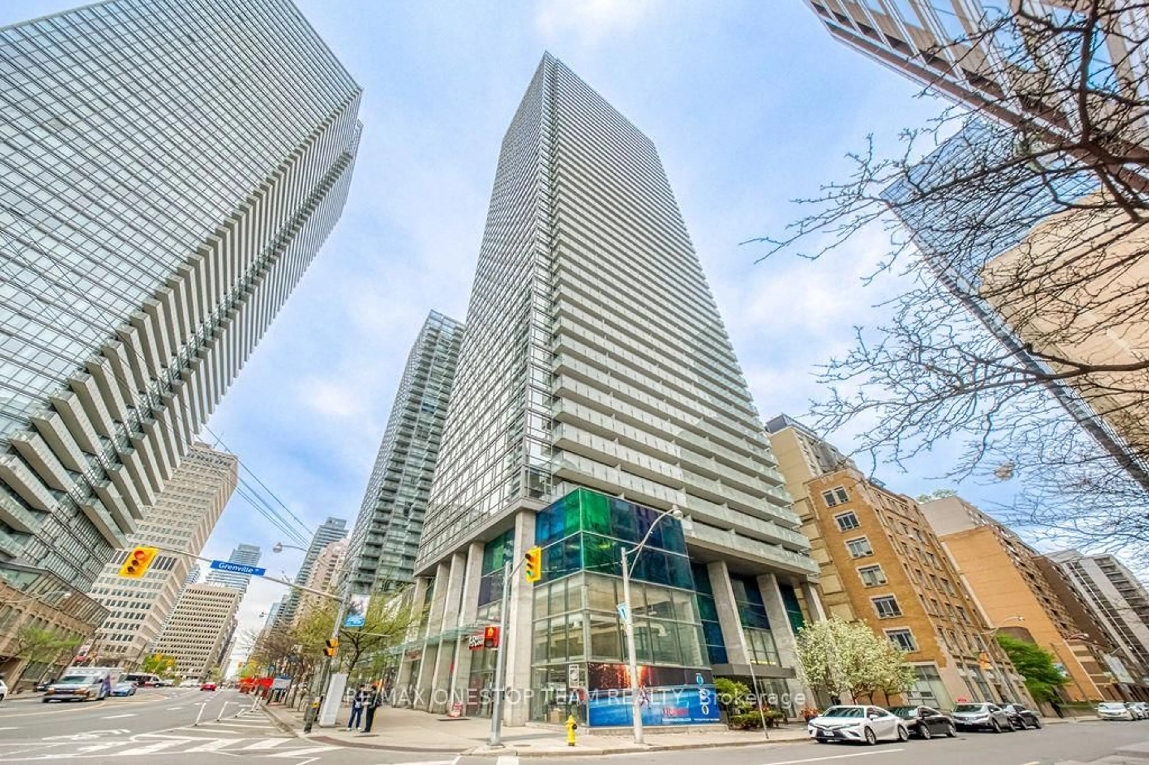 Unknown for 38 Grenville St #508, Toronto Ontario M4Y 1A5
