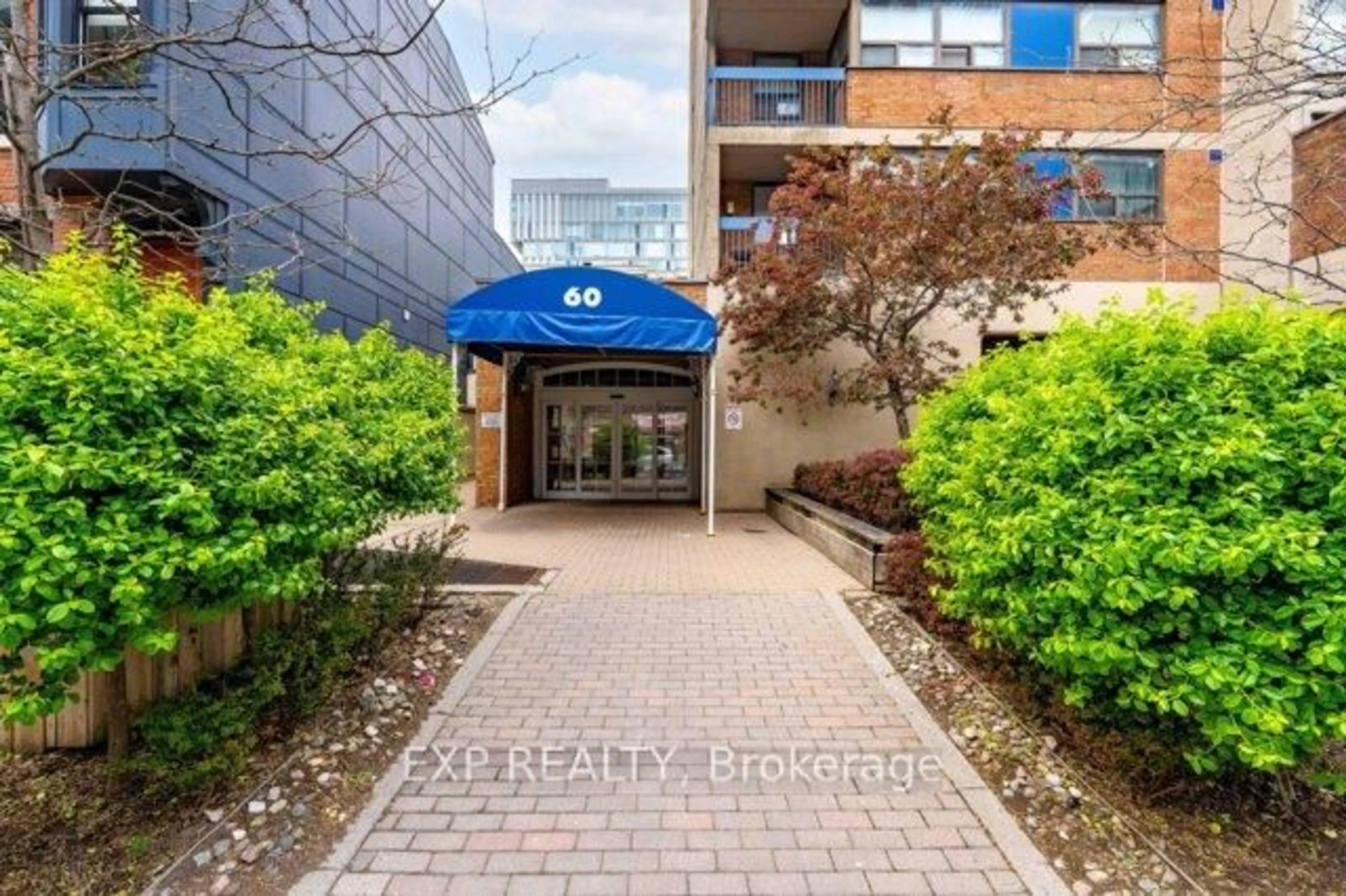 Indoor foyer for 60 St Patrick St #435, Toronto Ontario M5T 2X5