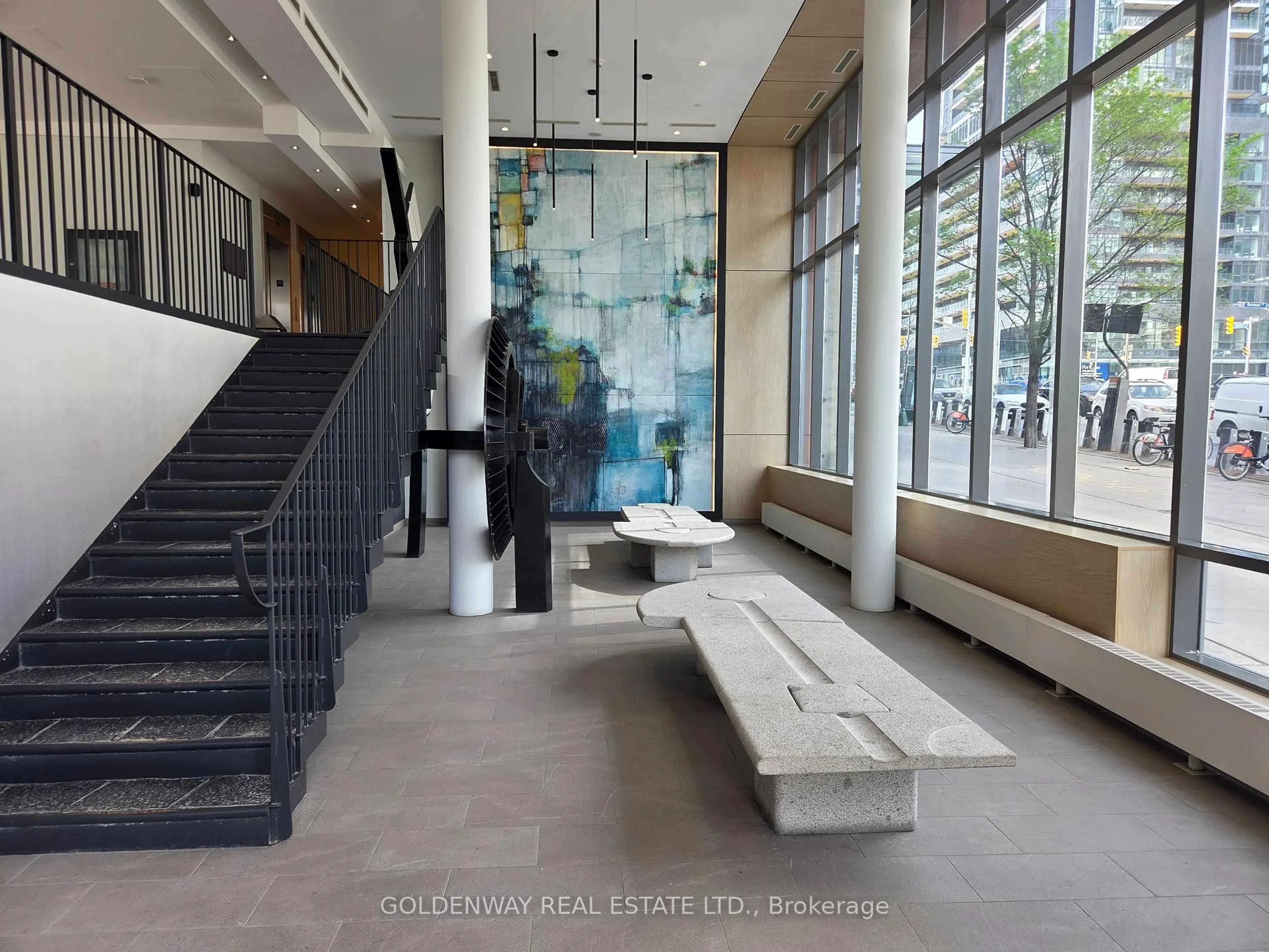 Indoor foyer for 15 Brunel Crt #617, Toronto Ontario M5V 3Y6