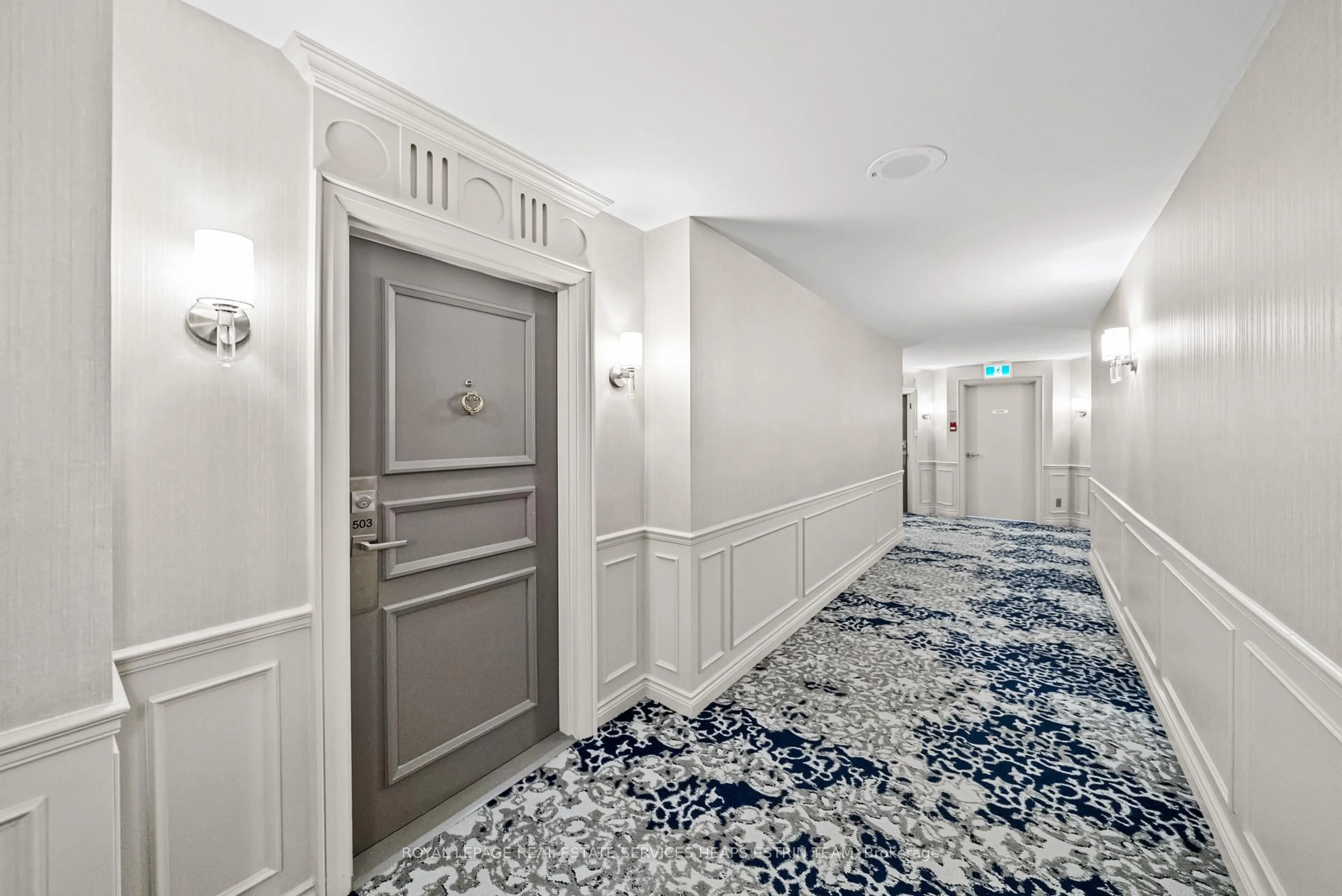 Indoor foyer for 3800 Yonge St #503, Toronto Ontario M4N 3P7