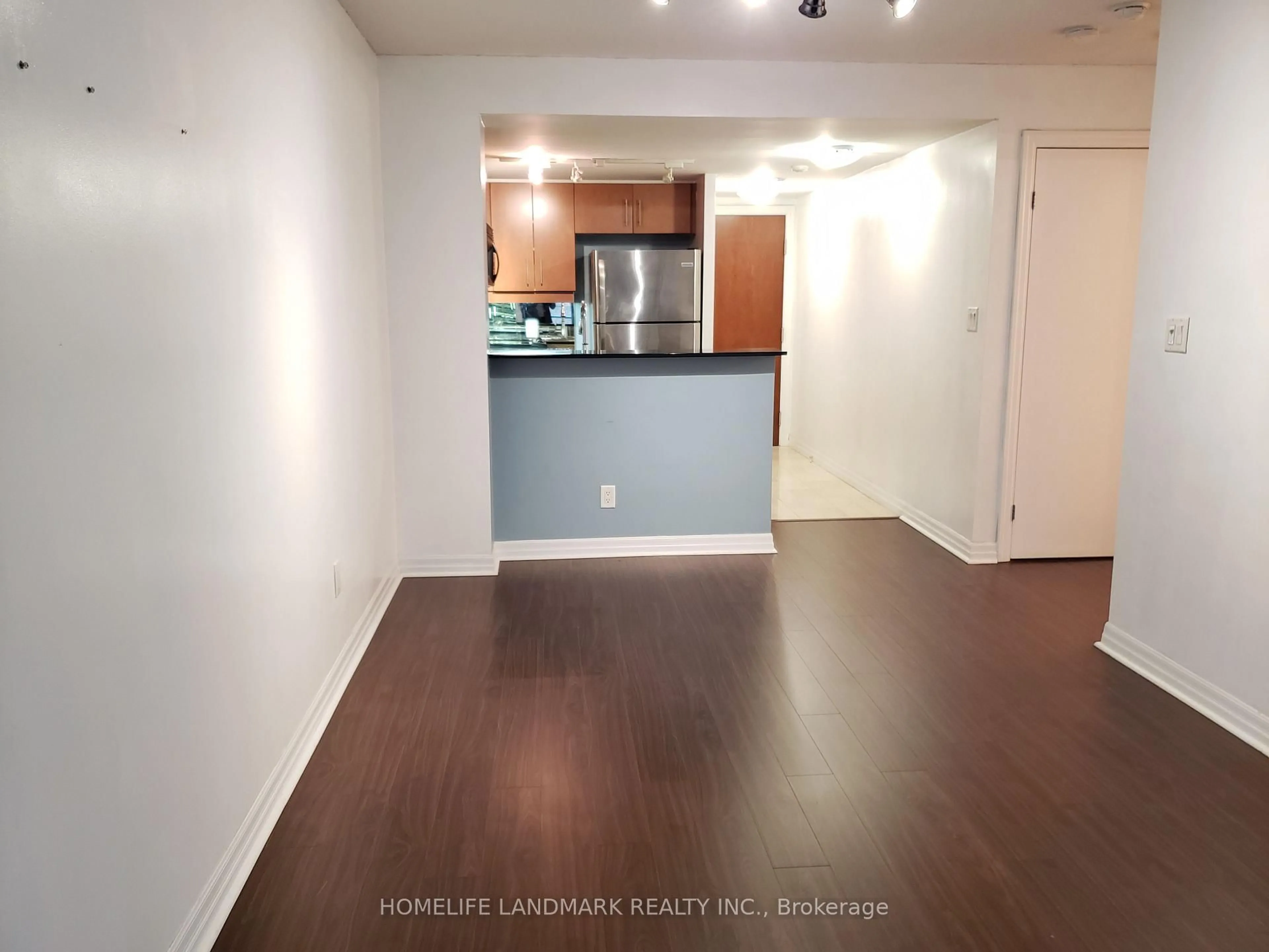 Unknown for 300 bloor St #912, Toronto Ontario M4W 3Y2