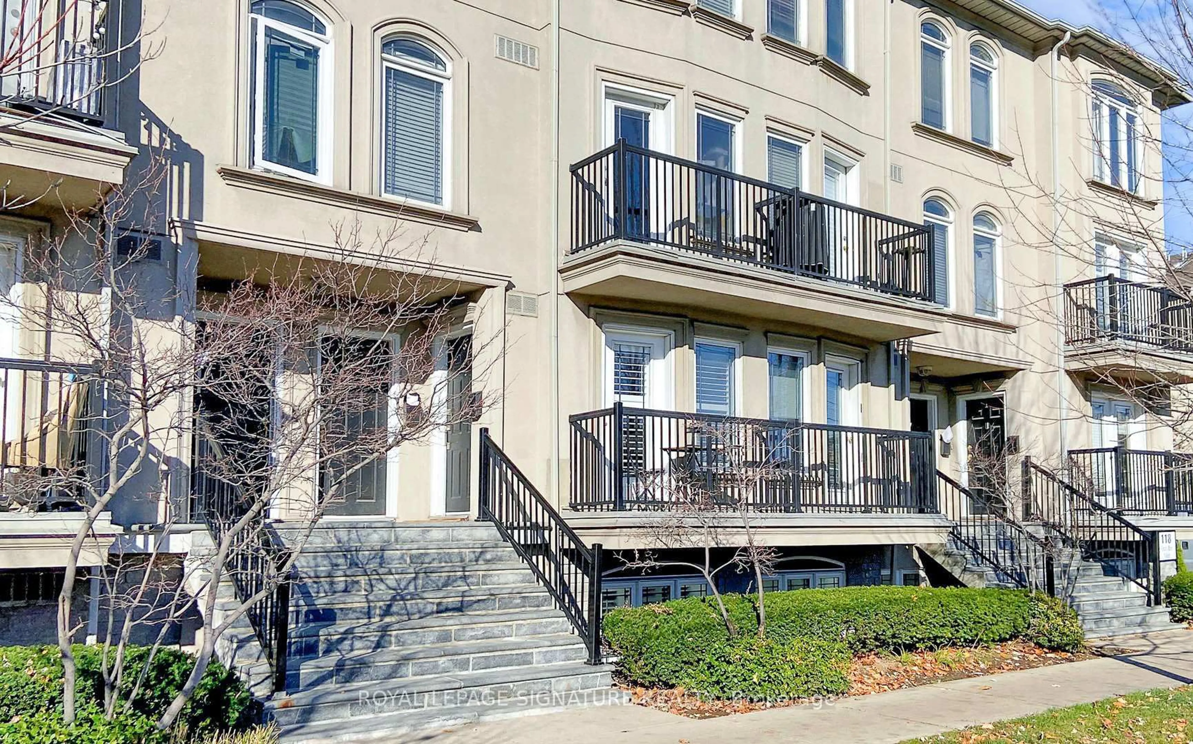 Patio, street for 118 Finch Ave #Th 5, Toronto Ontario M2N 7G2