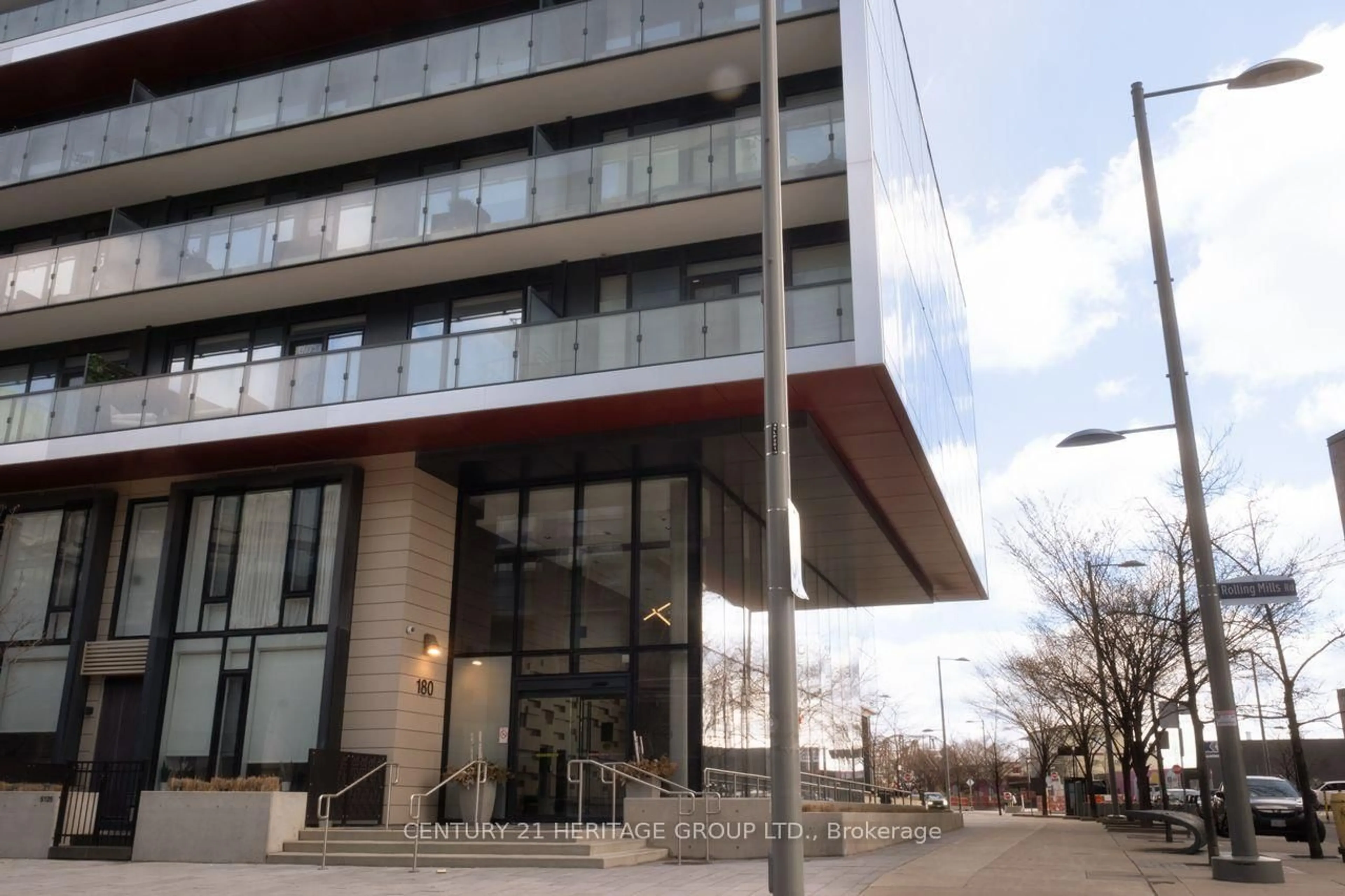 Unknown for 180 Mill St #S560, Toronto Ontario M5A 0V7