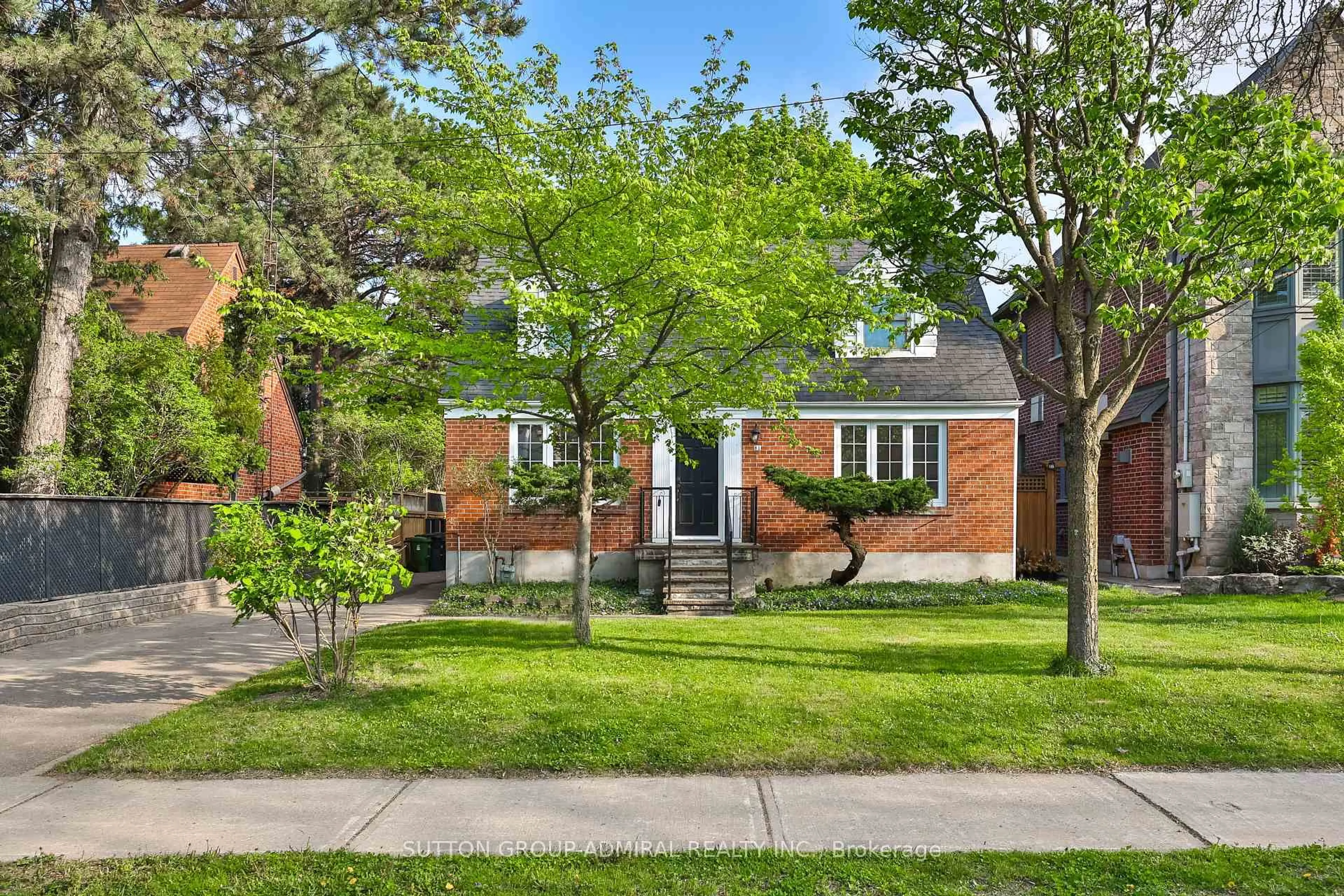Home with brick exterior material, street for 81 Yorkview Dr, Toronto Ontario M2R 1J9