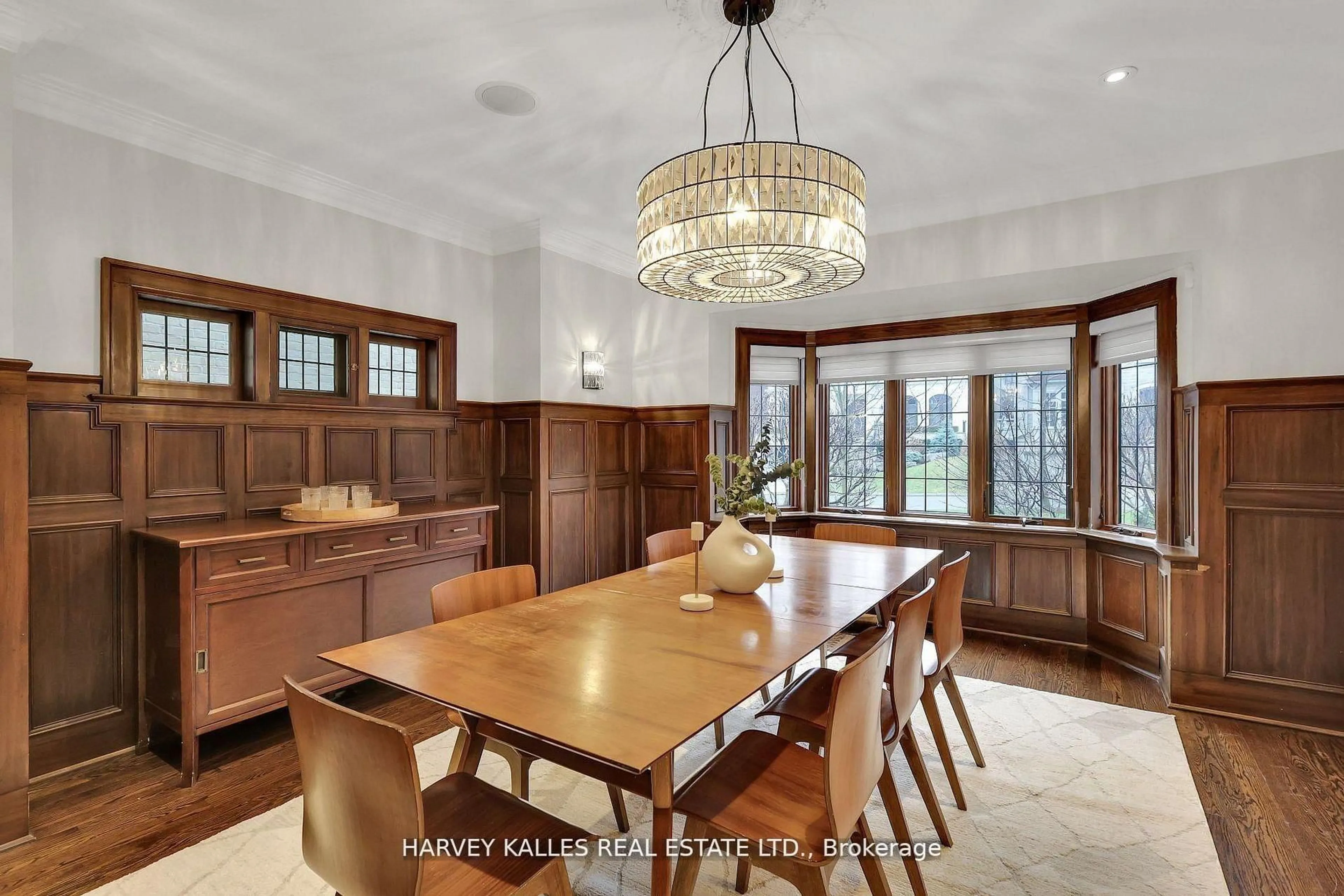 Dining room, ceramic/tile floor for 12 Killarney Rd, Toronto Ontario M5P 1L8