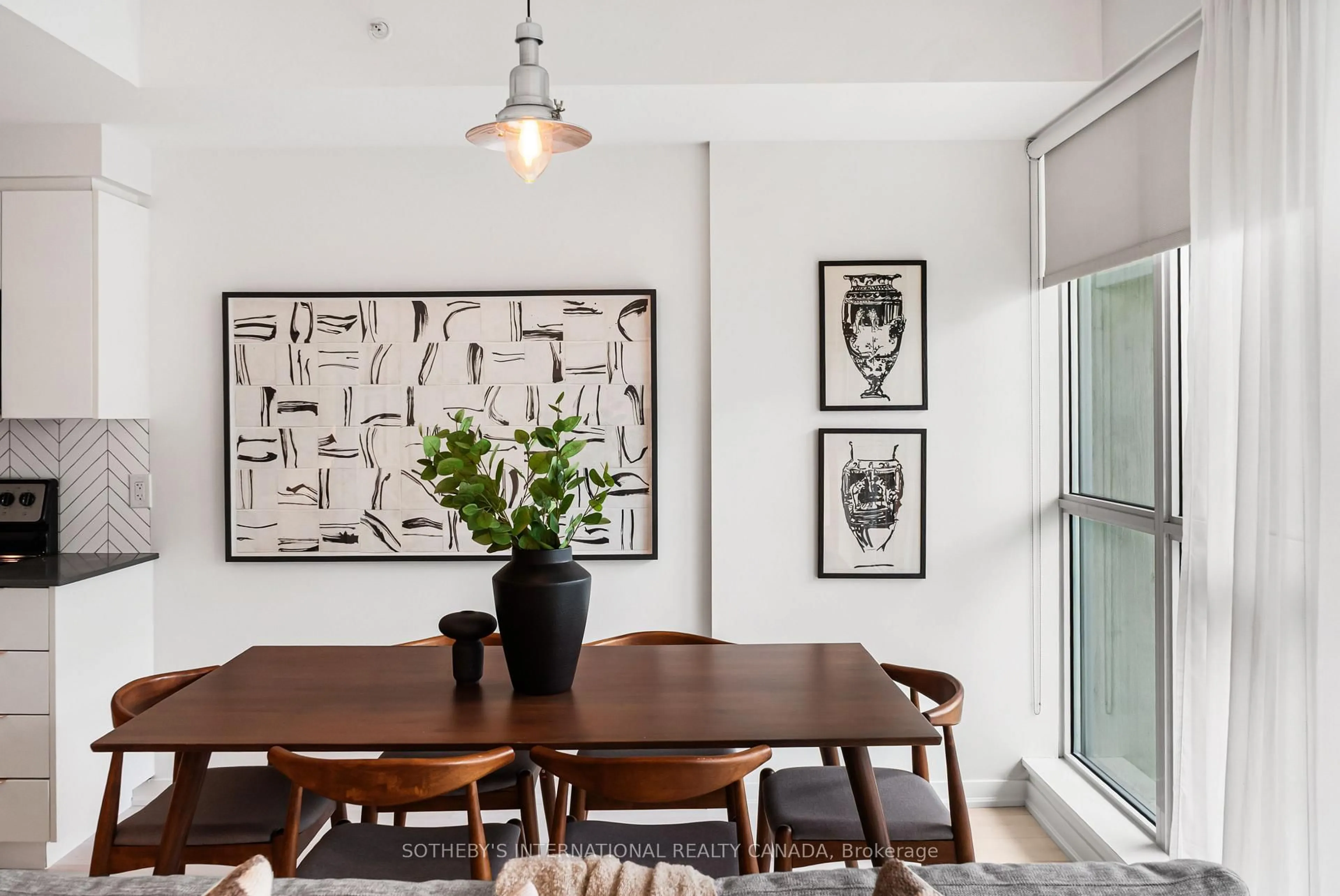 Dining room, unknown for 150 East Liberty St #1405, Toronto Ontario M6K 3R5