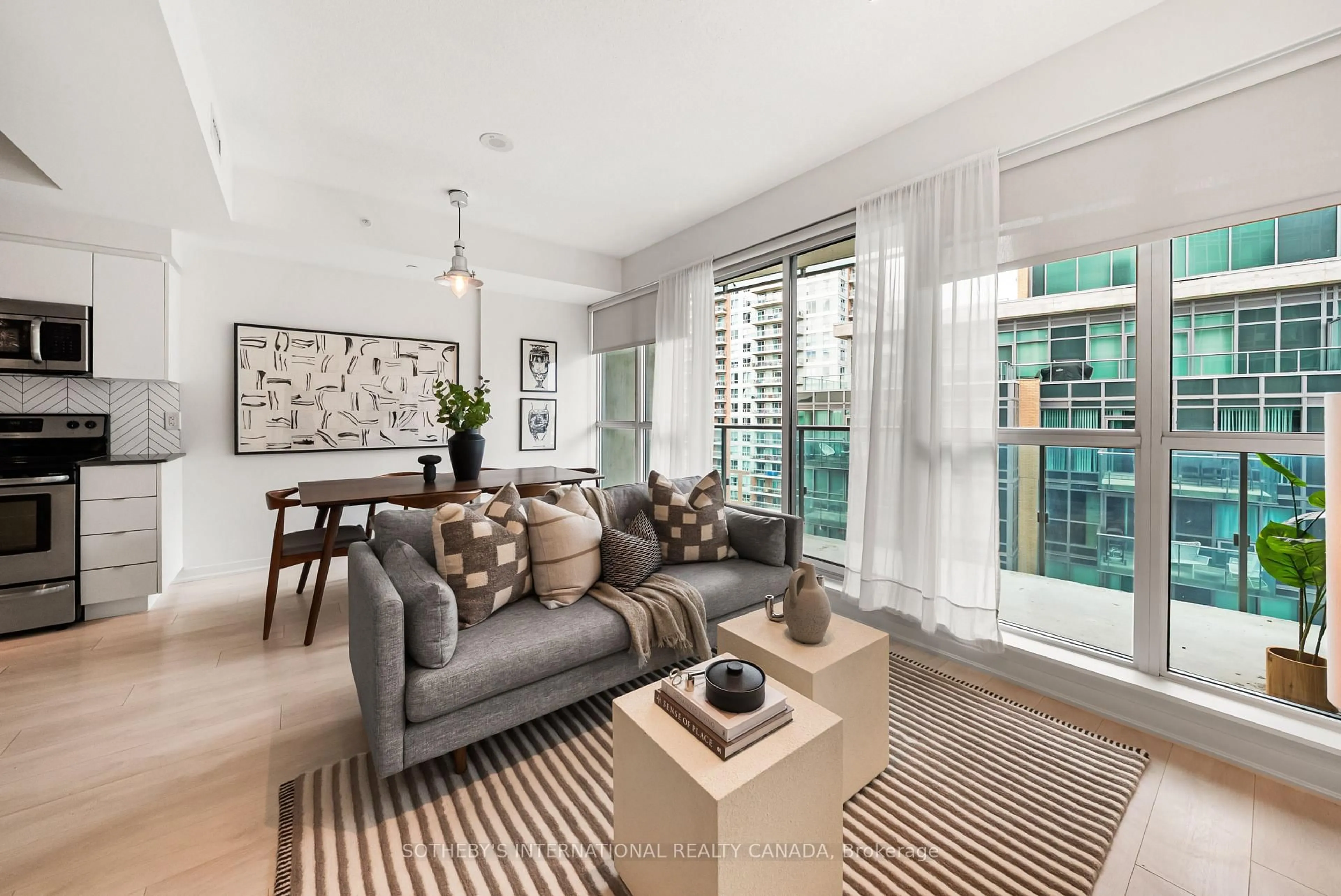 Living room with furniture, unknown for 150 East Liberty St #1405, Toronto Ontario M6K 3R5