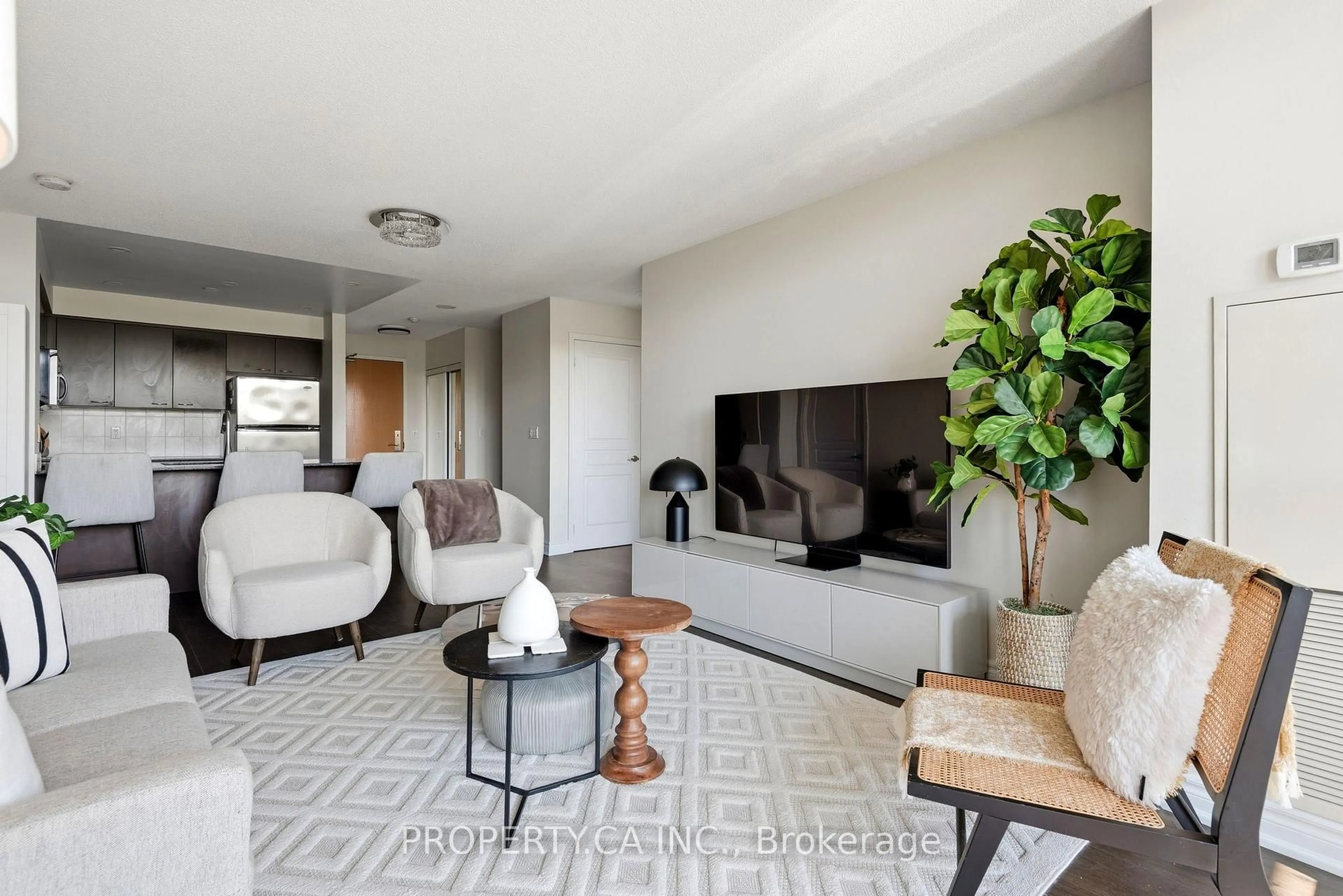 Living room with furniture, unknown for 509 Beecroft Rd #307, Toronto Ontario M2N 0A3
