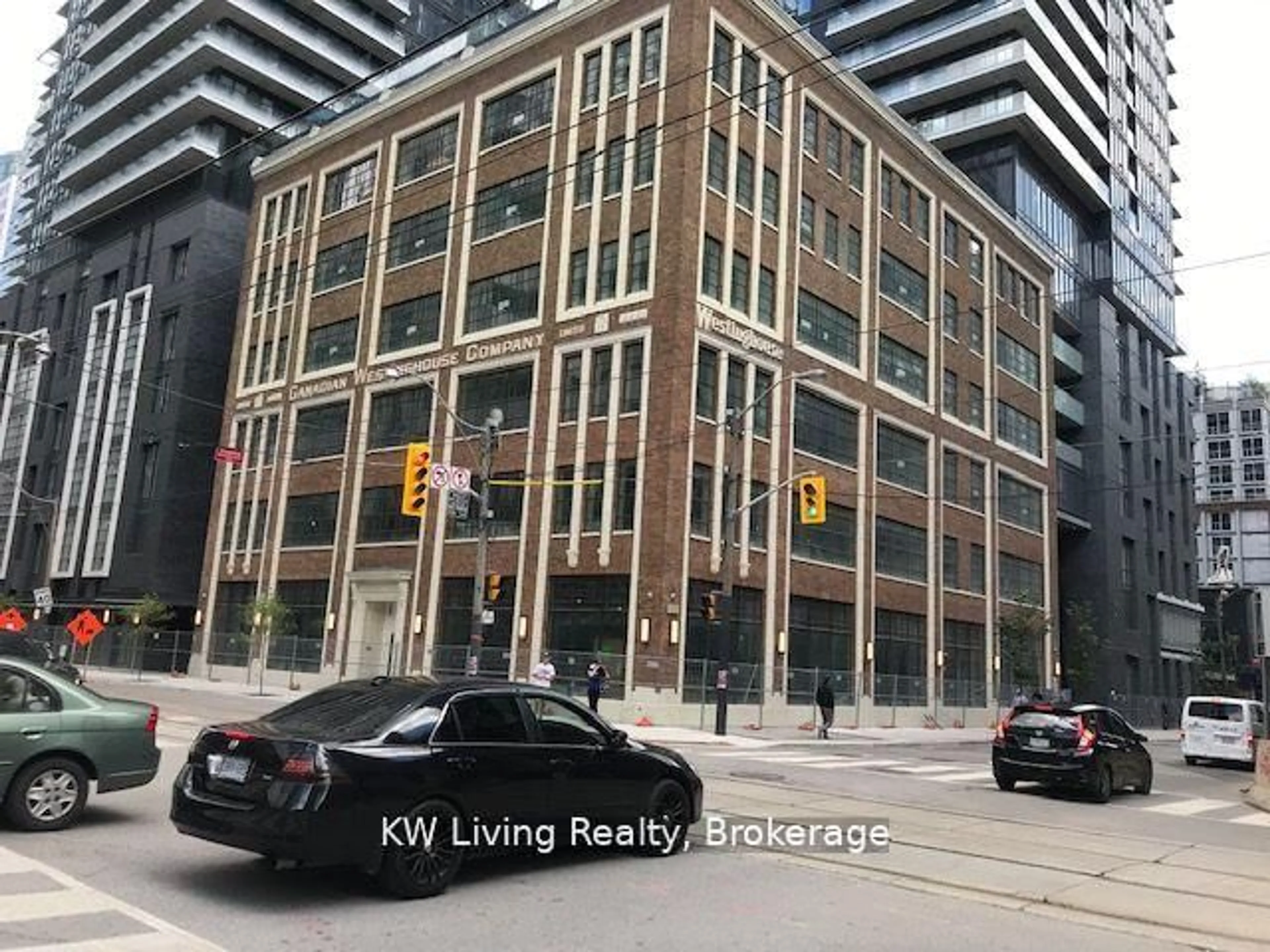 Blurry image for 115 Blue Jays Way #4001, Toronto Ontario M5V 0N4